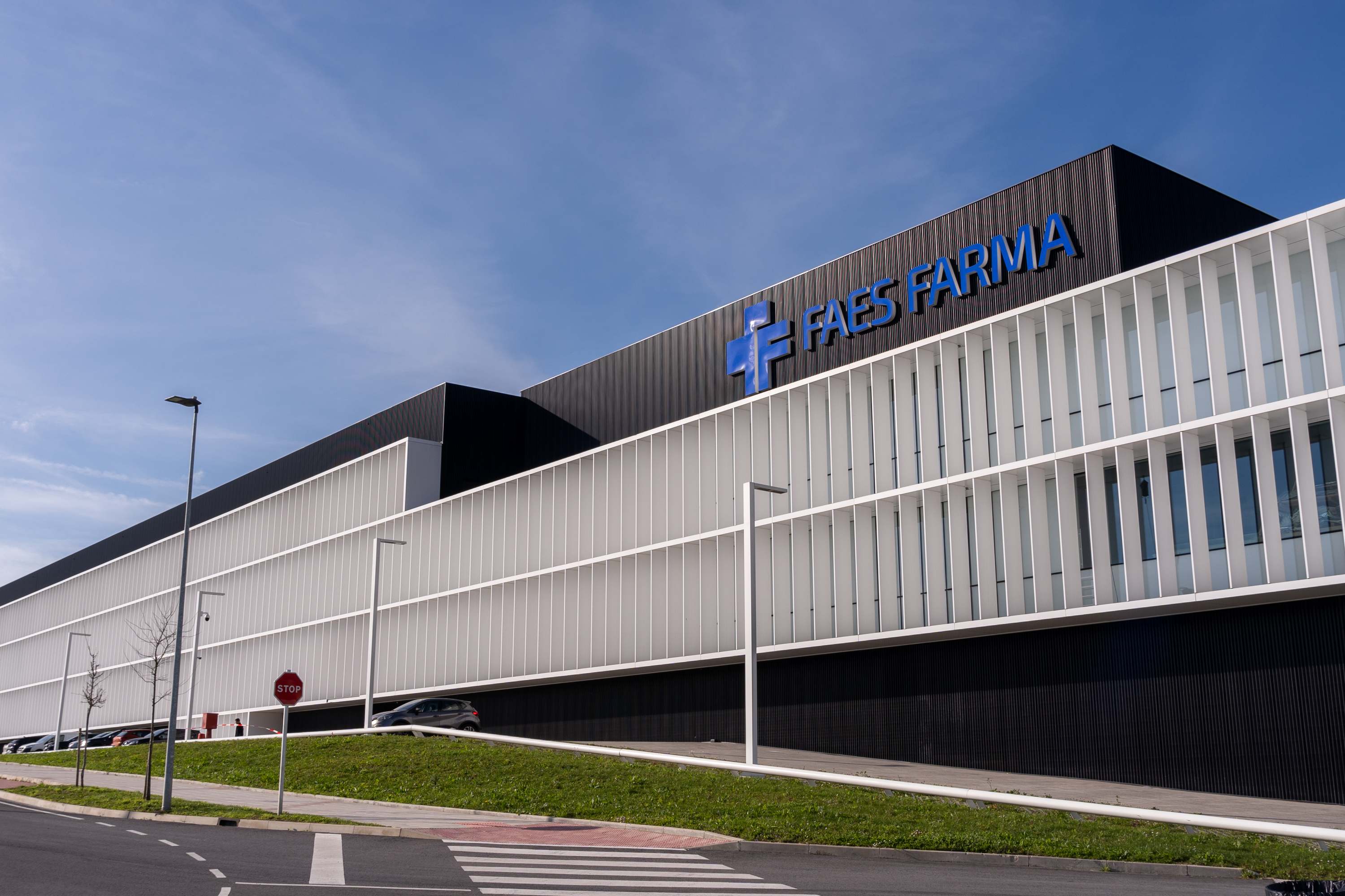 Nueva planta de Faes Farma en Derio.