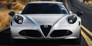 alfaromeo_4c_04.jpg