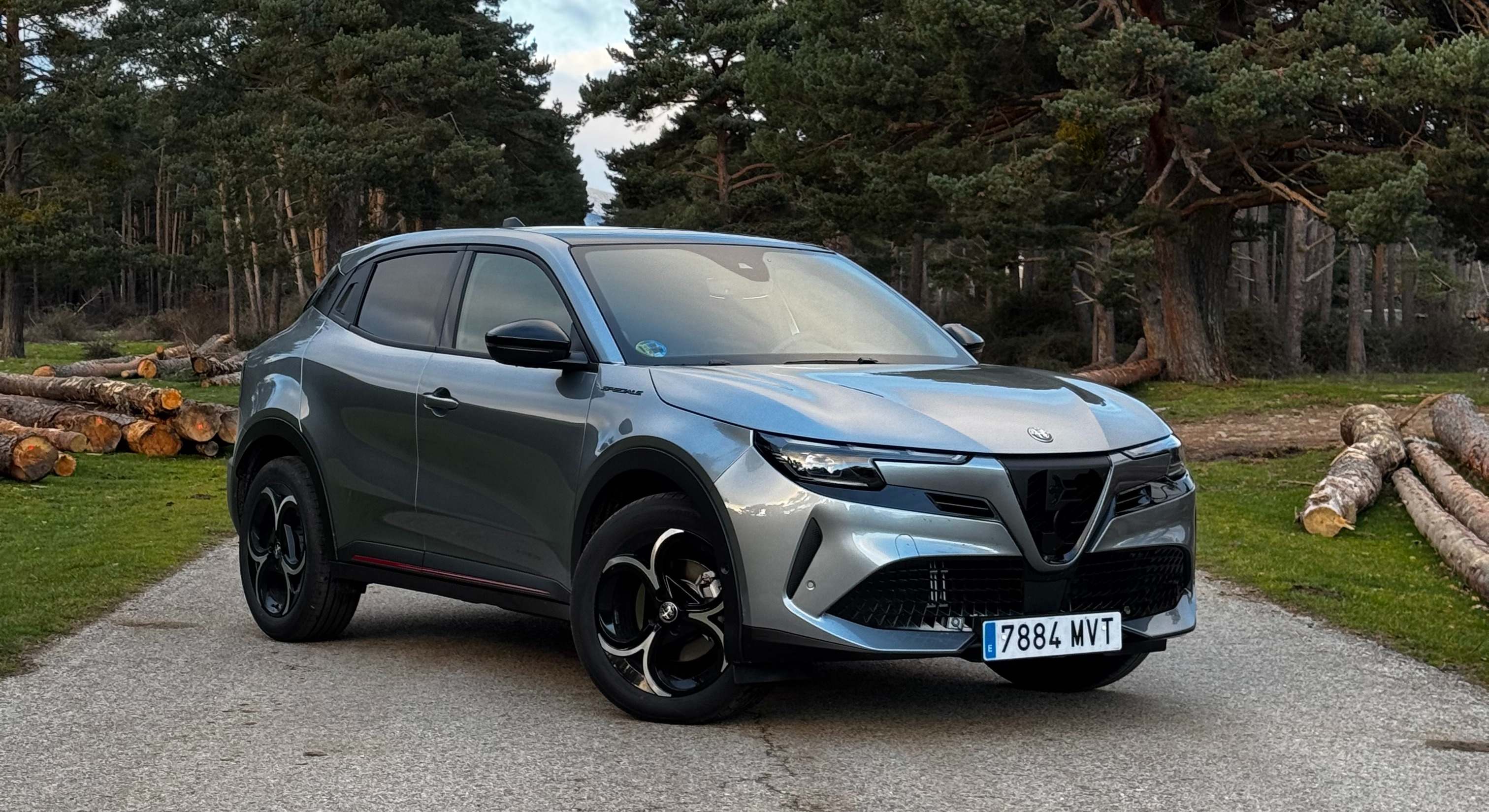 Alfa Romeo Junior íbrida