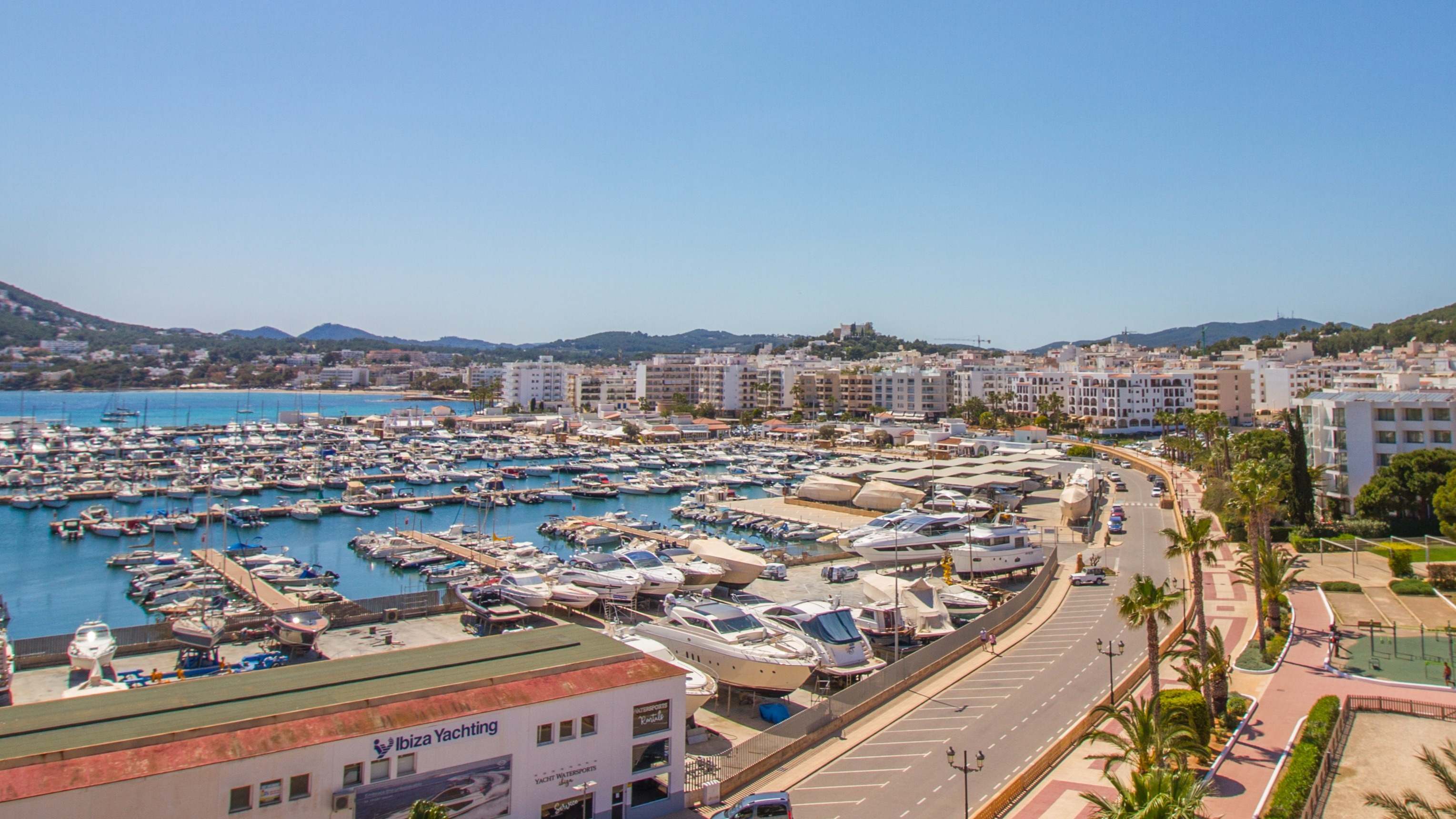 Puerto-Santa-Eulalia-Ibiza