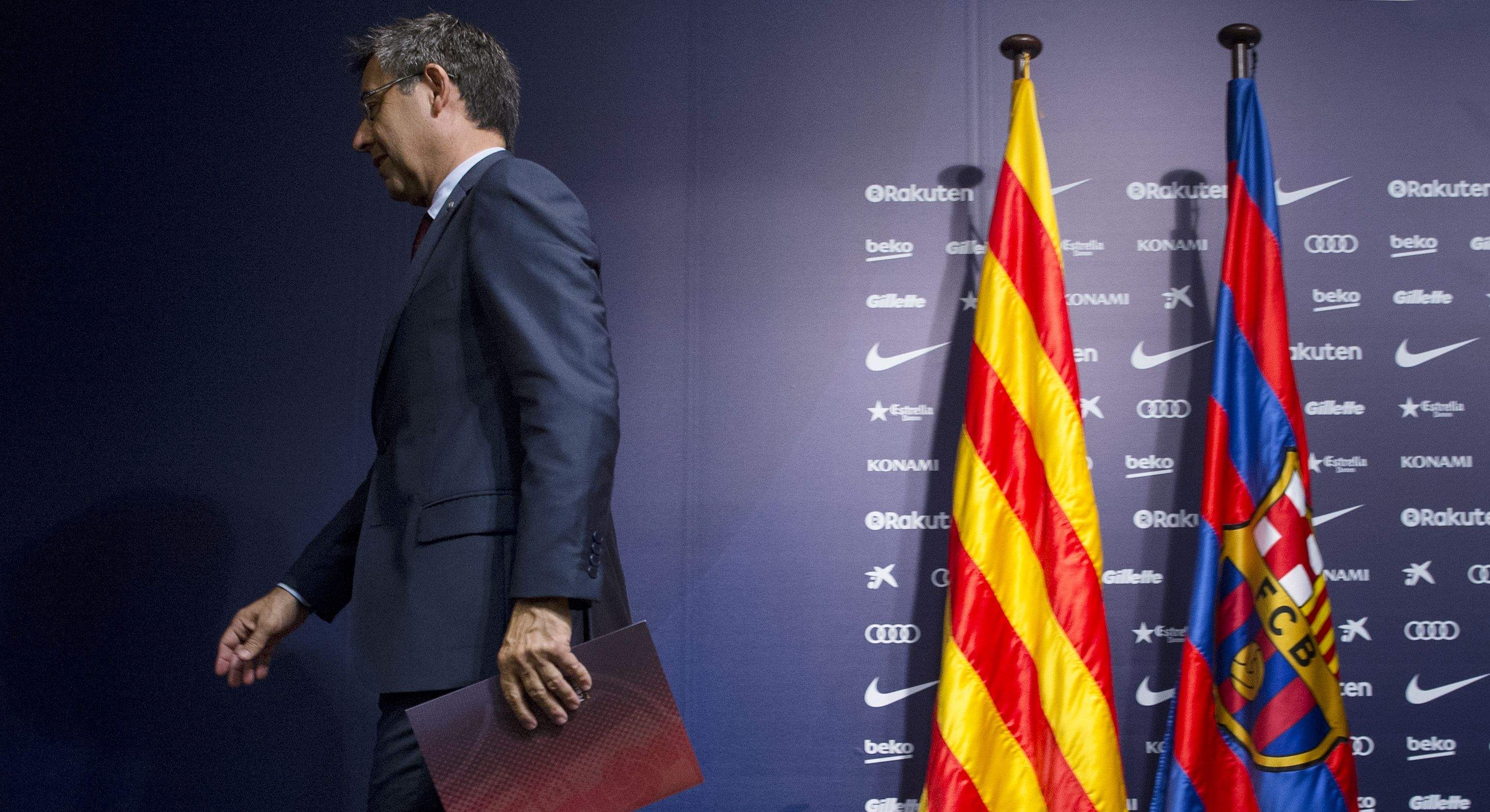 bartomeu-espalda-banderas-cataluna-barcelona-getty.jpg