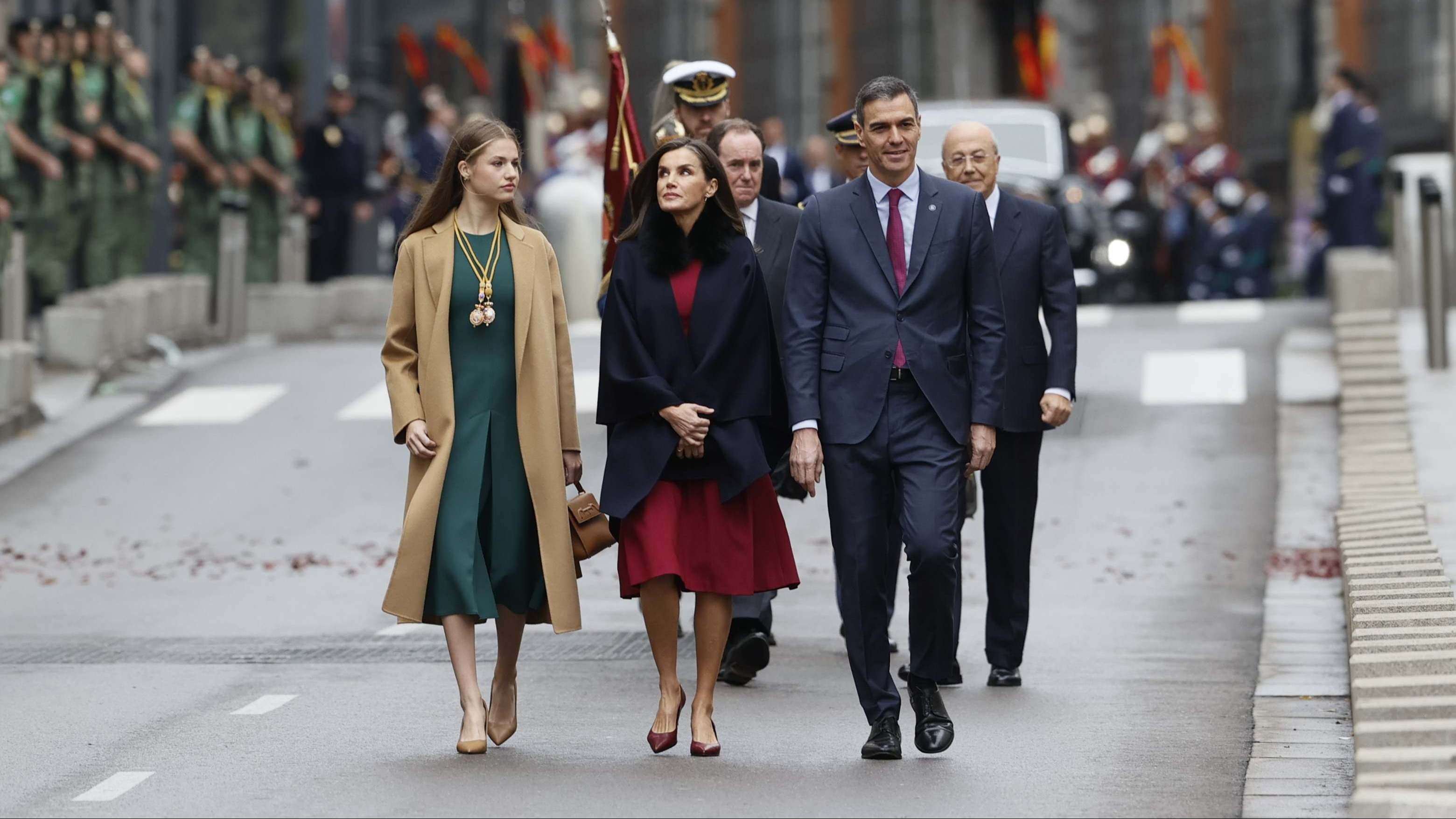 La familia real llega a la apertura en las Cortes