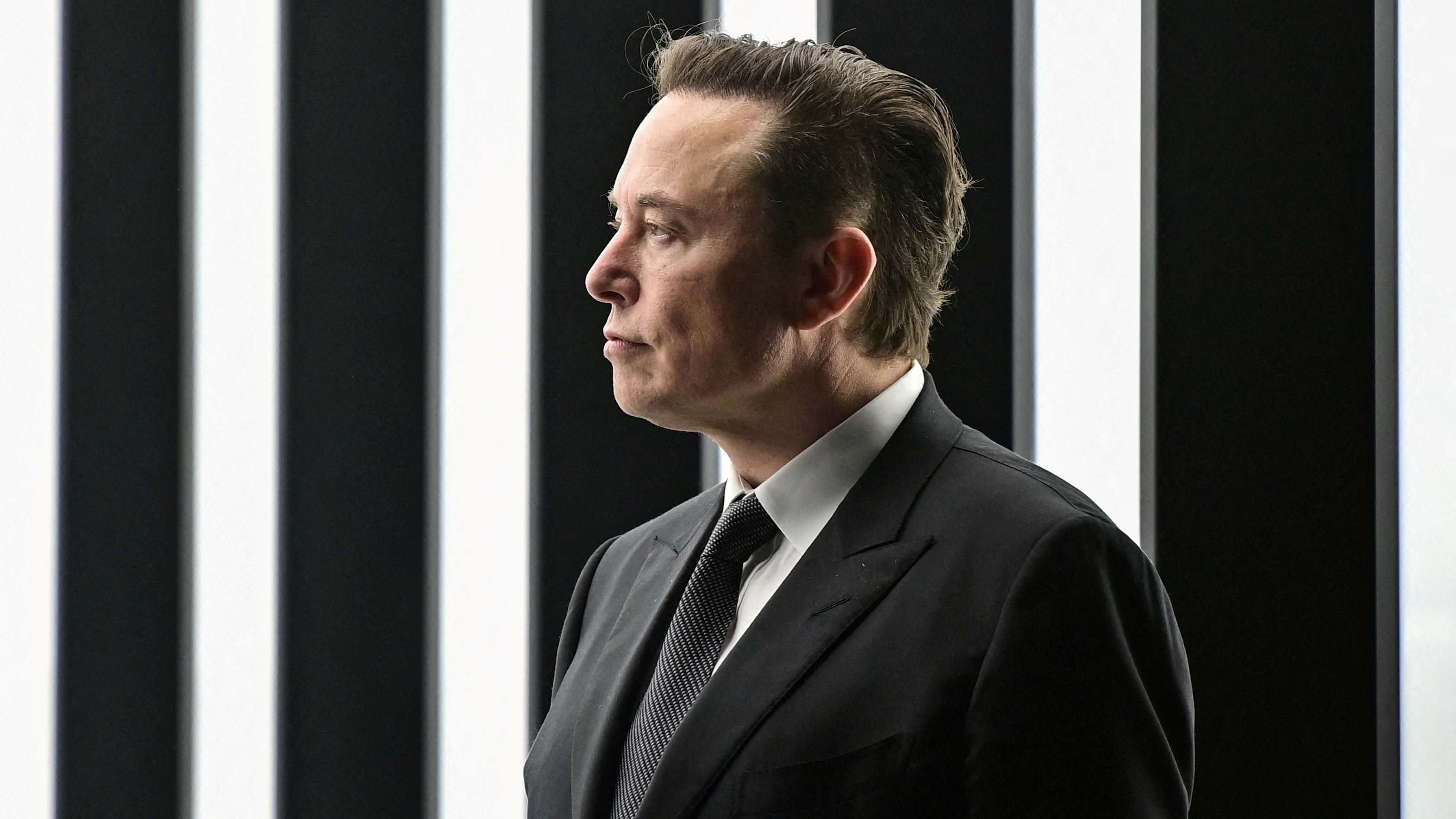 Elon Musk crea un holding de Tesla en Barcelona