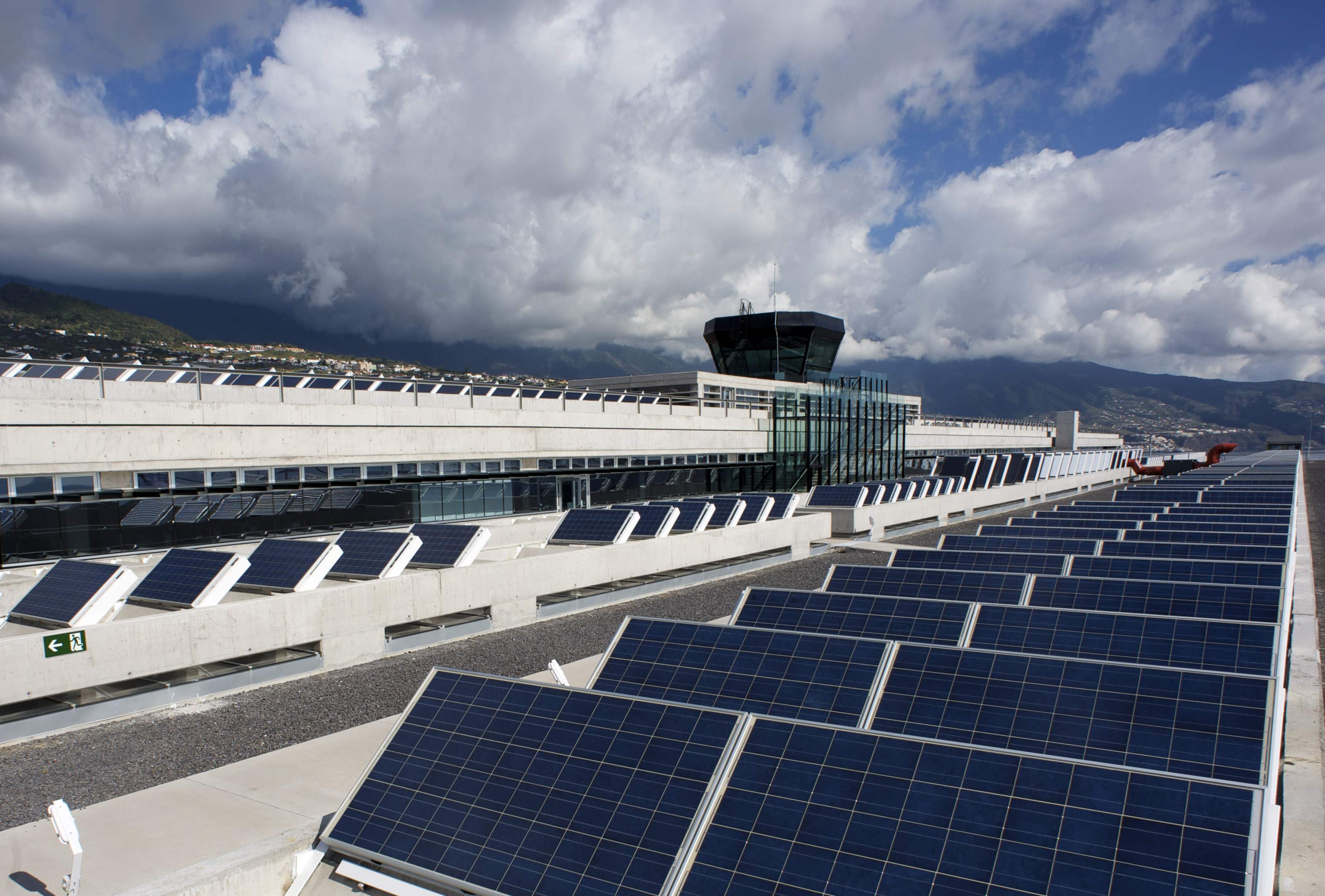 Placas-solares-La-Palma.jpg