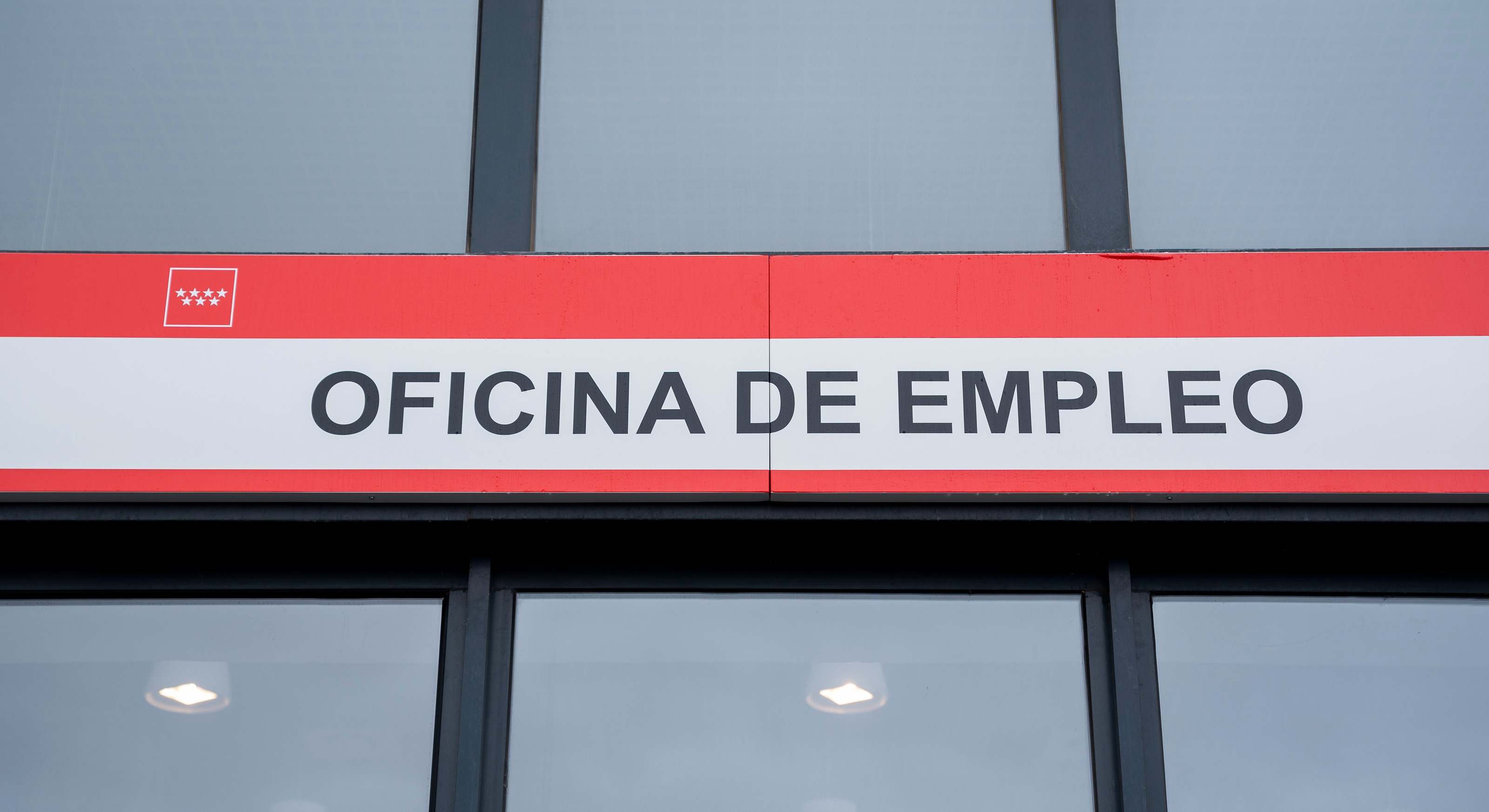 Imagen de recurso de la fachada de un edificio del SEPE.