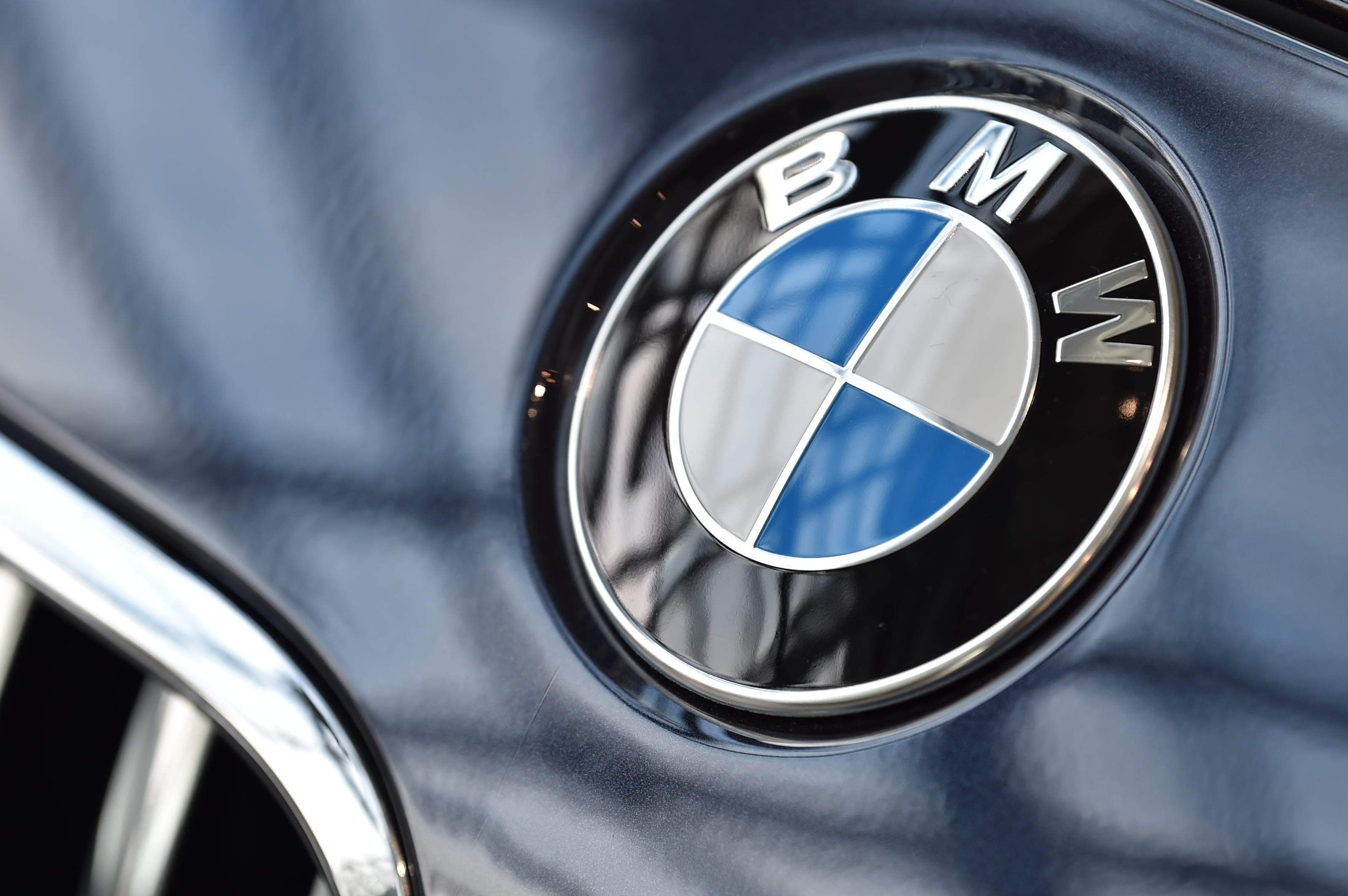 bmw.jpg