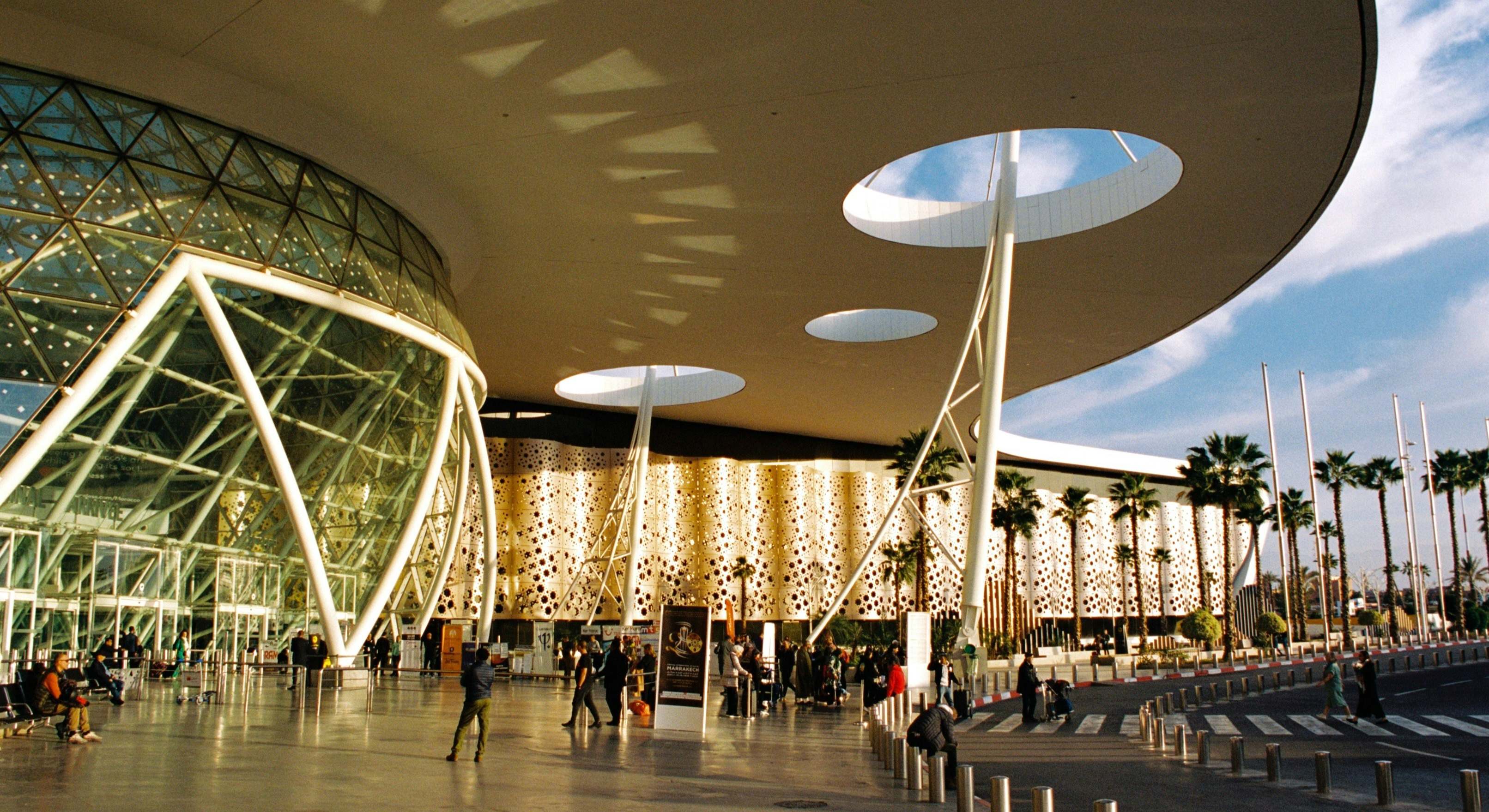 Aeropuerto de Casablanca / Artem Zasypalov - Unsplash