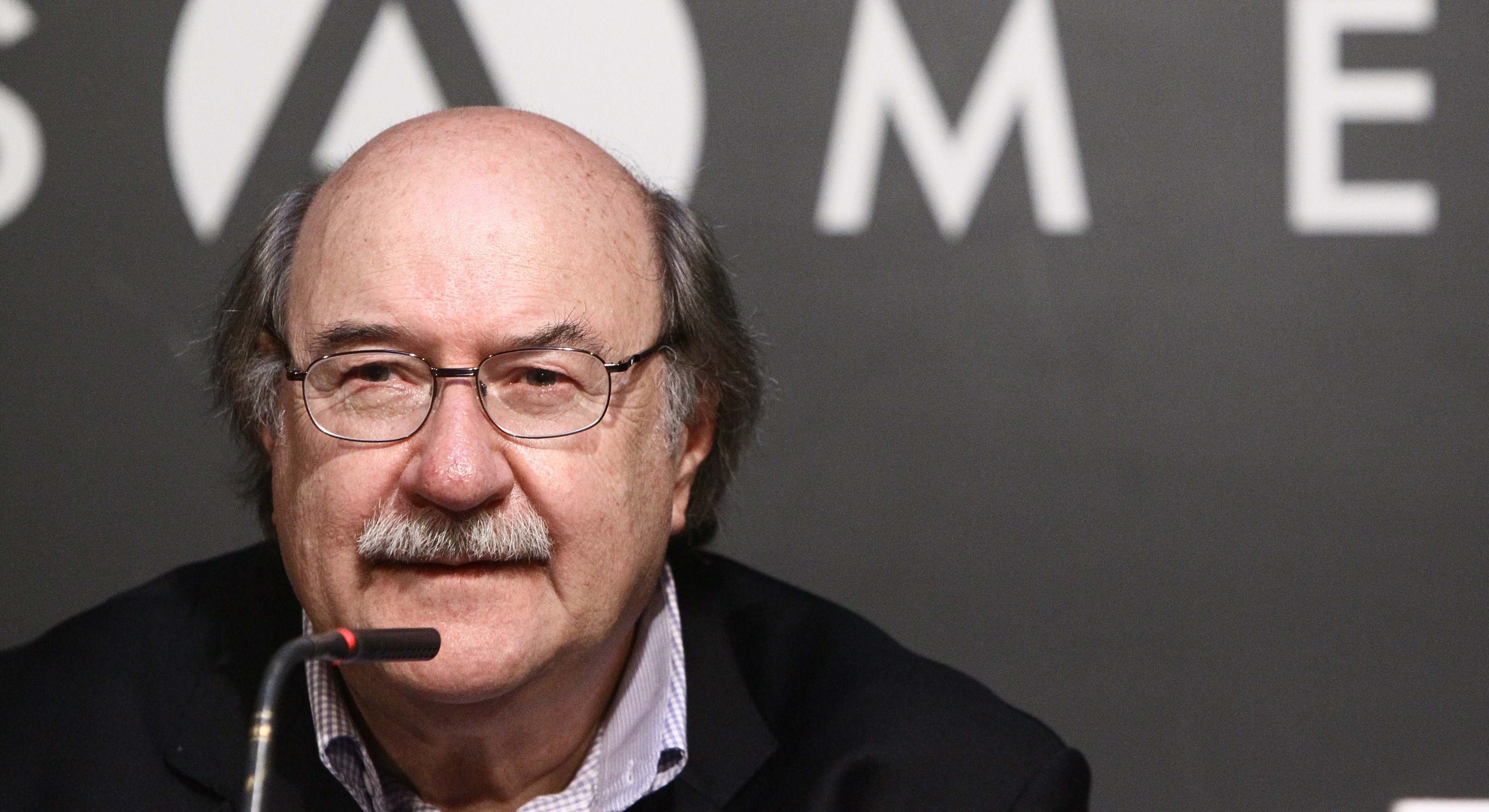 Antonio Skármeta.