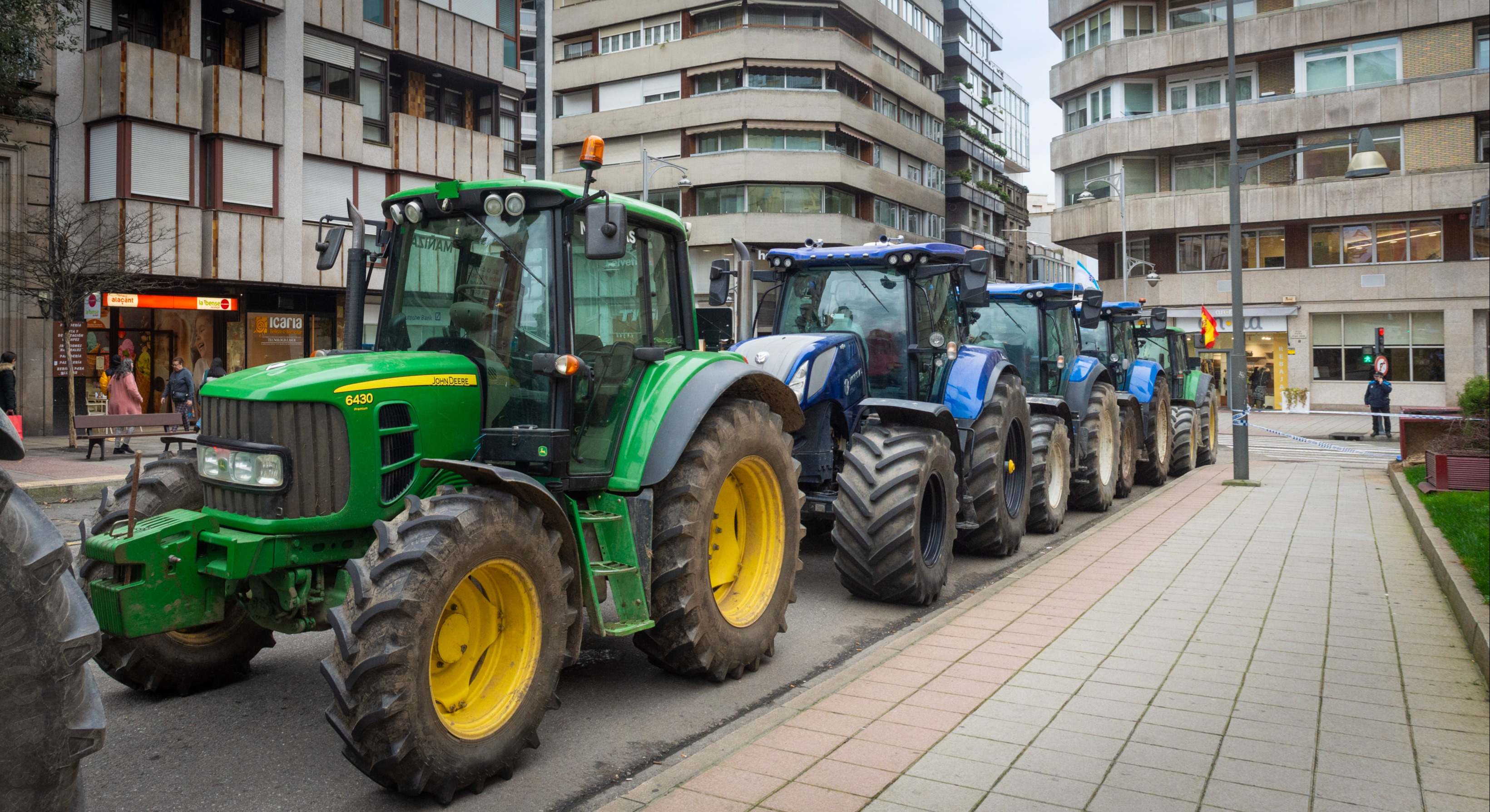 Tractorada