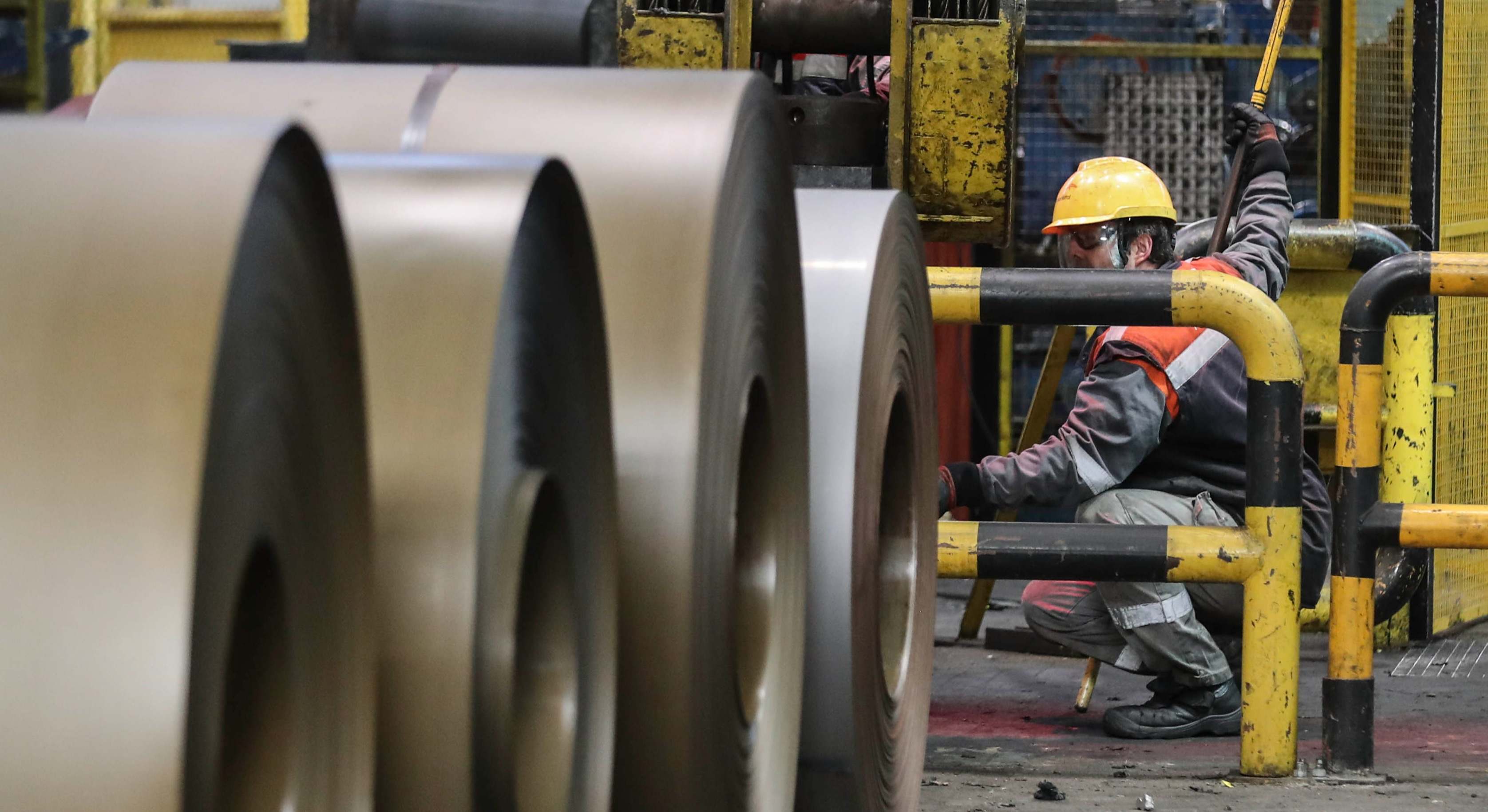 Línea de galvanizado de Arcelormittal en Avilés (Asturias). EFE