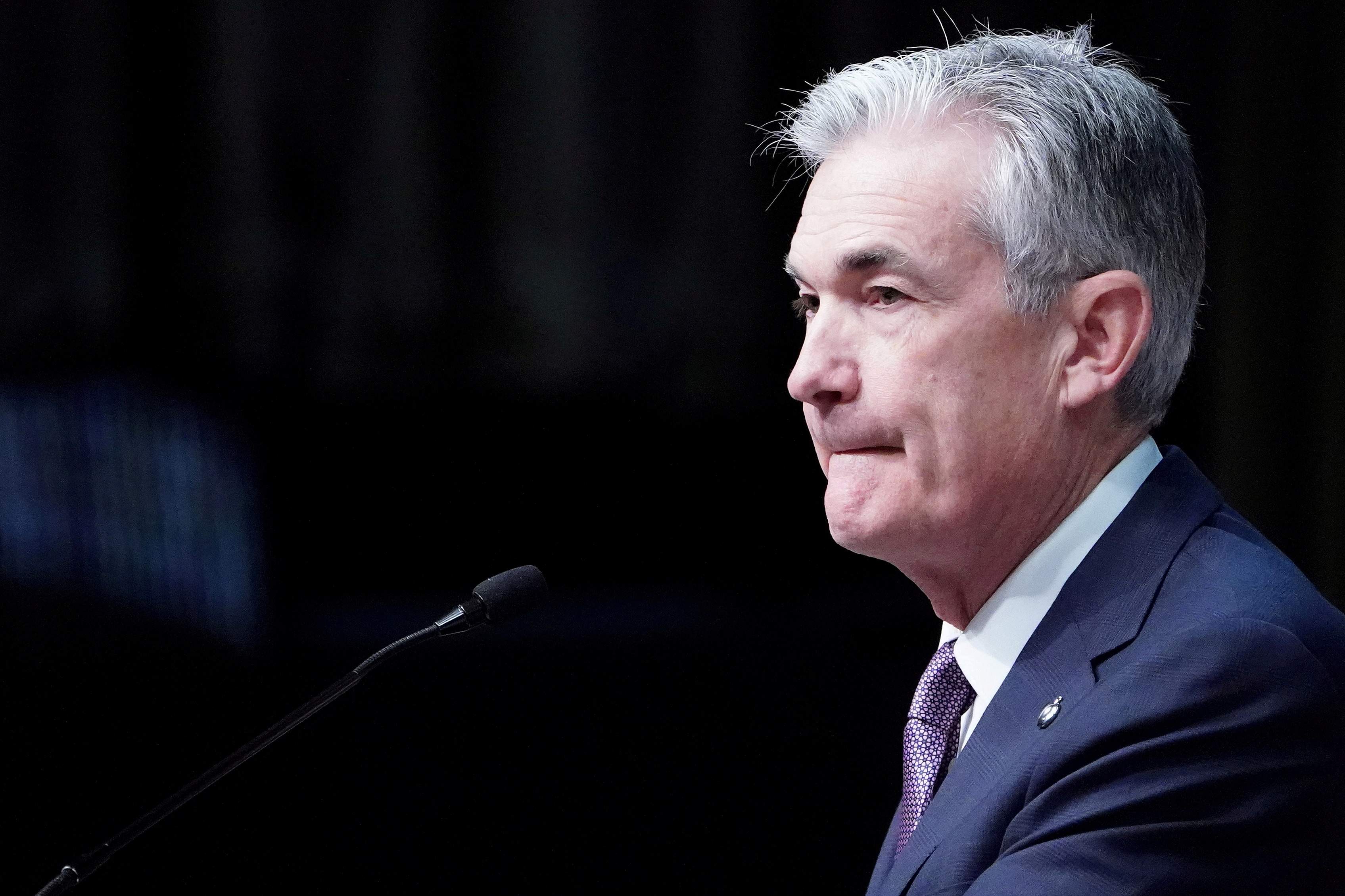powell-perfil-labios.jpg