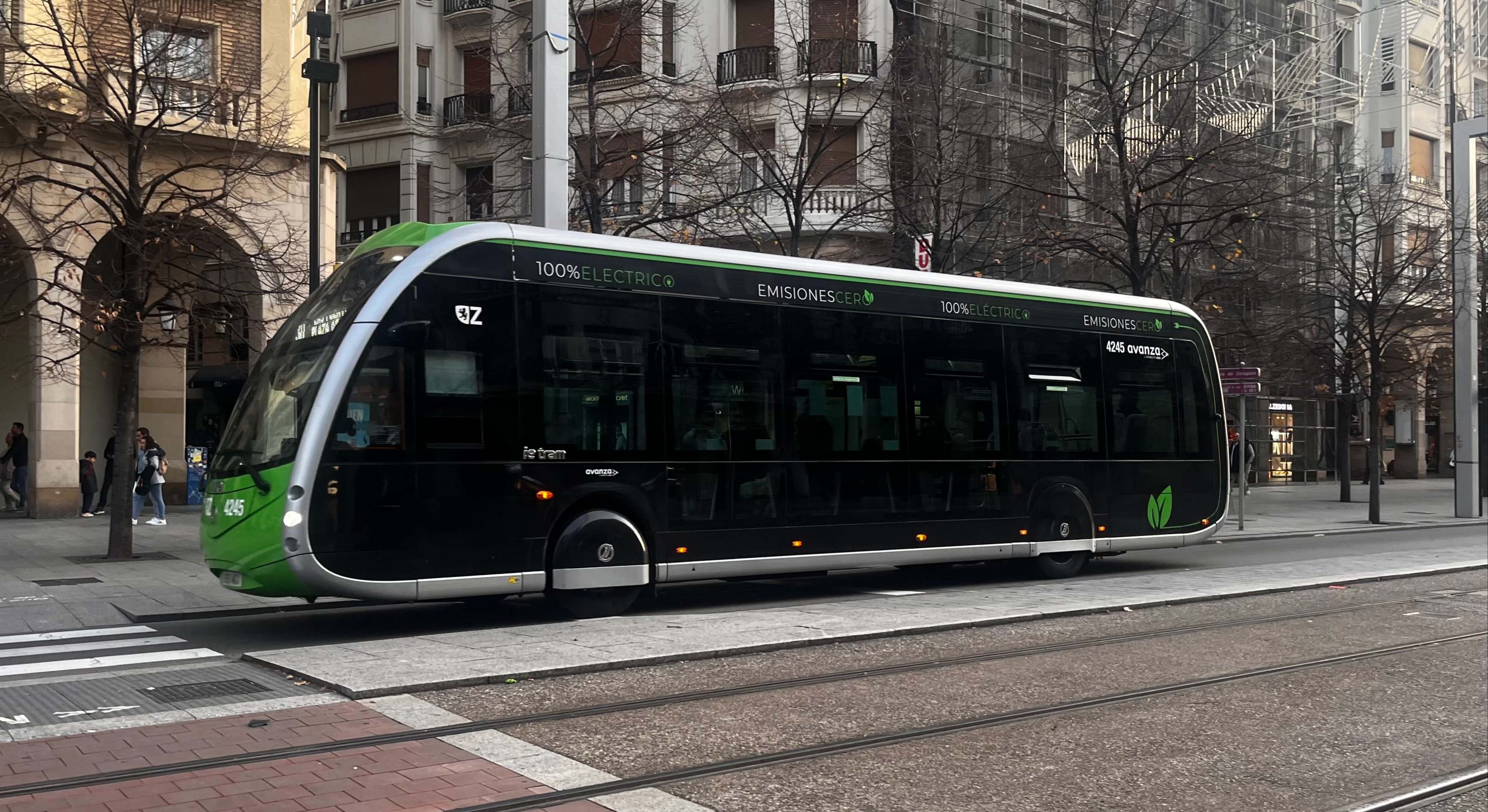 autobus urbano zaragoza