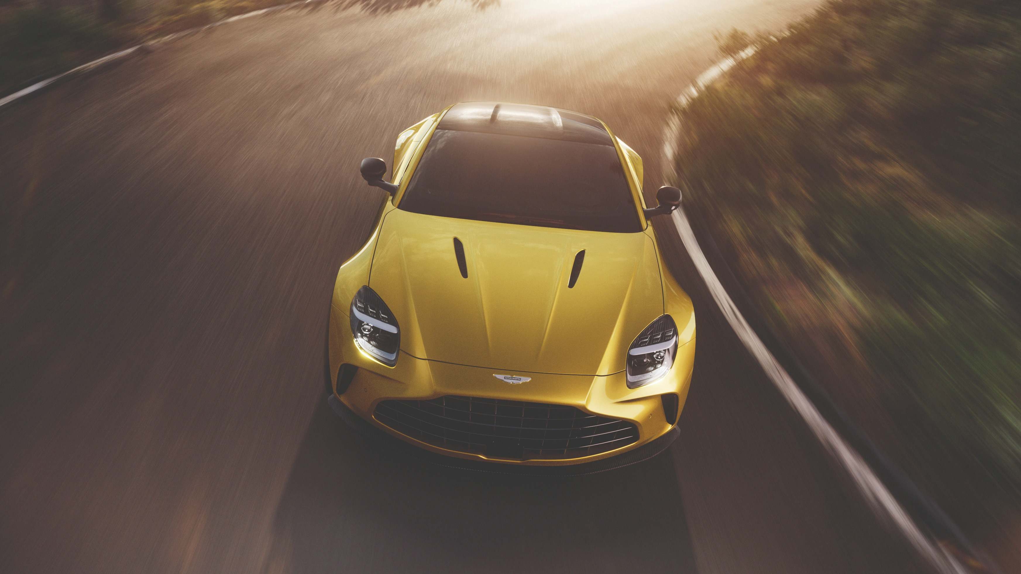Aston Martin Vantage 2024