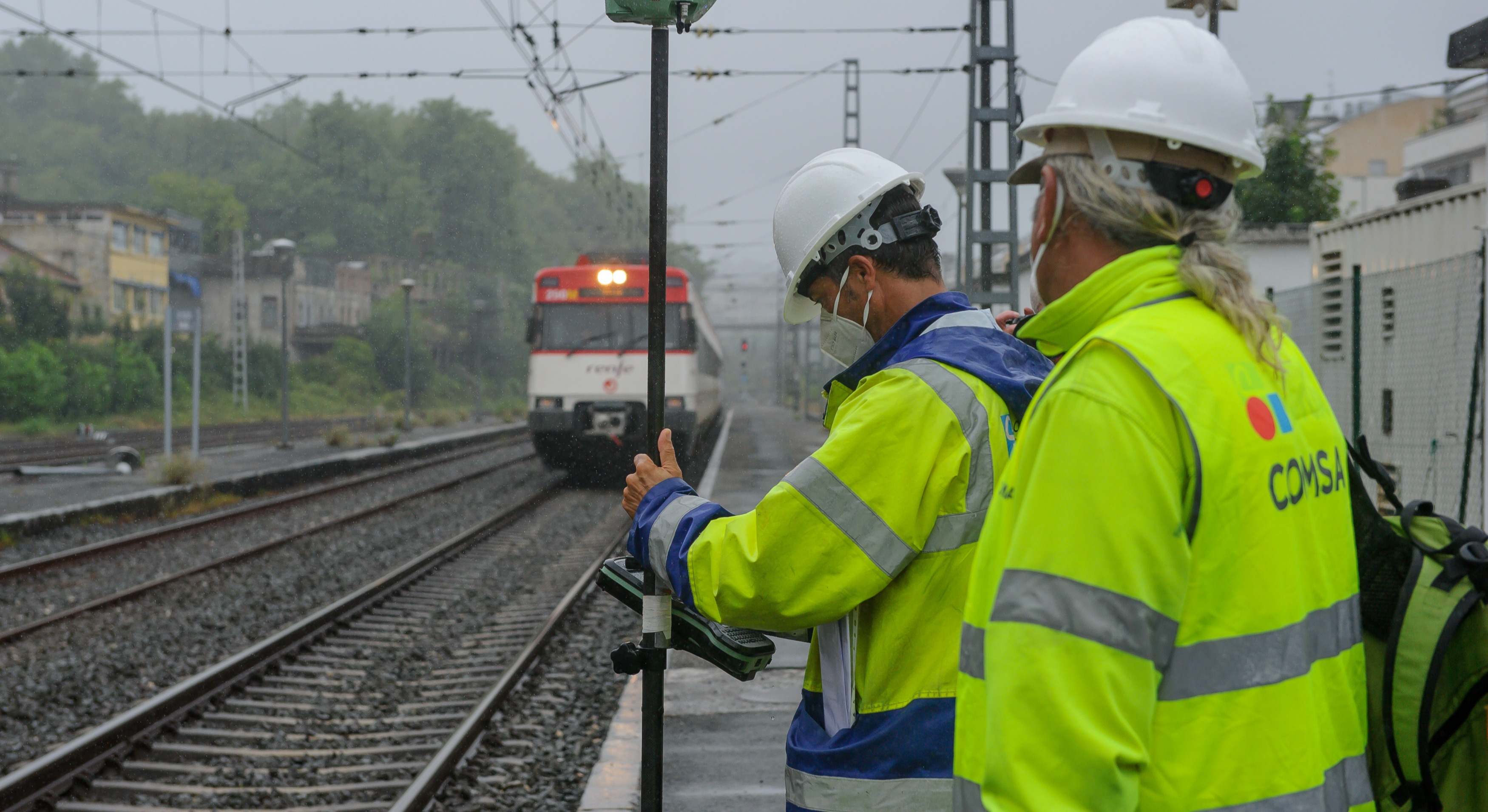 comsa_trabajadores_renfe.jpg