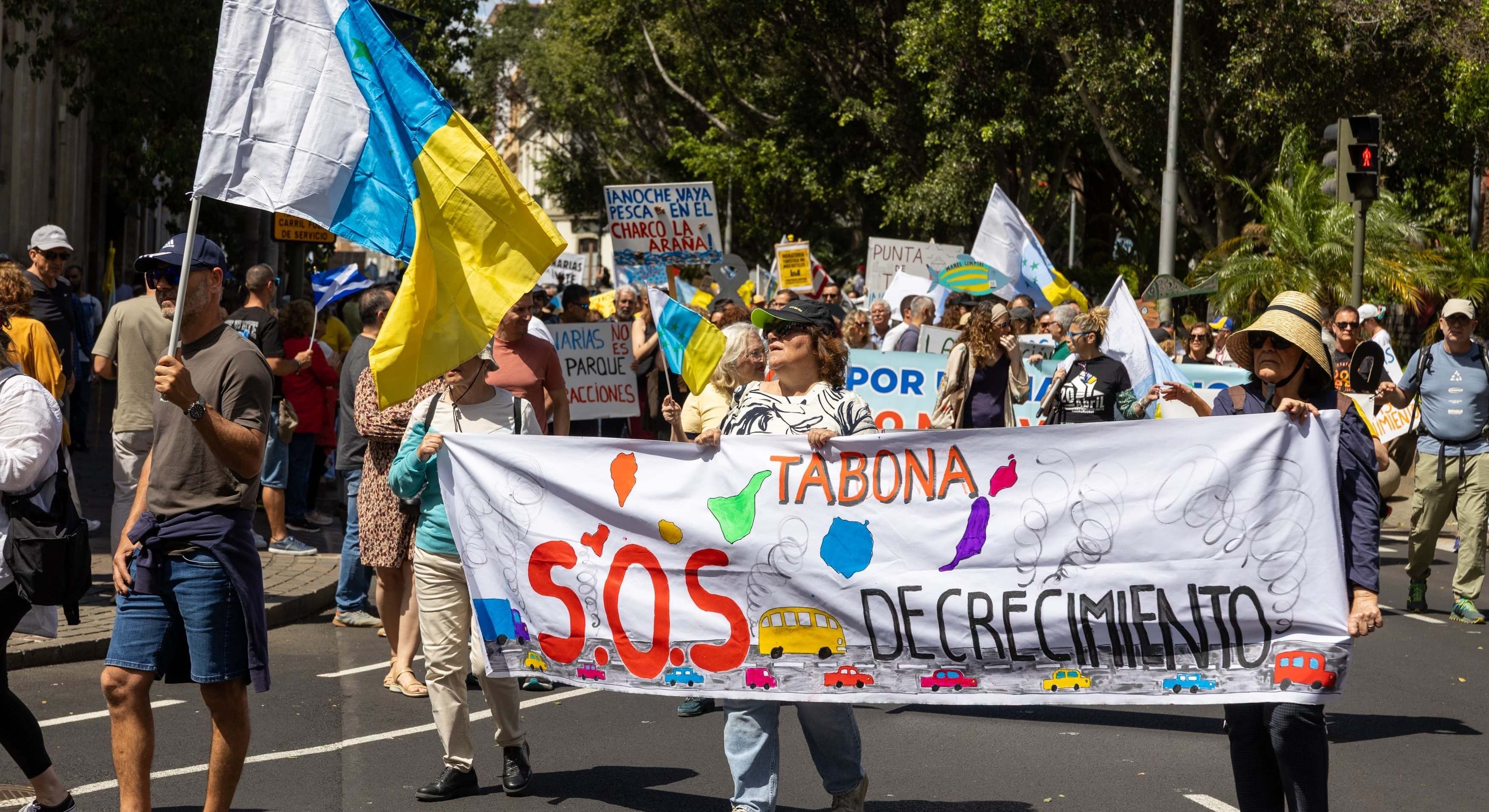 La situación en Canarias llevado a los residentes a manifestarse el pasado domingo 18 de mayo