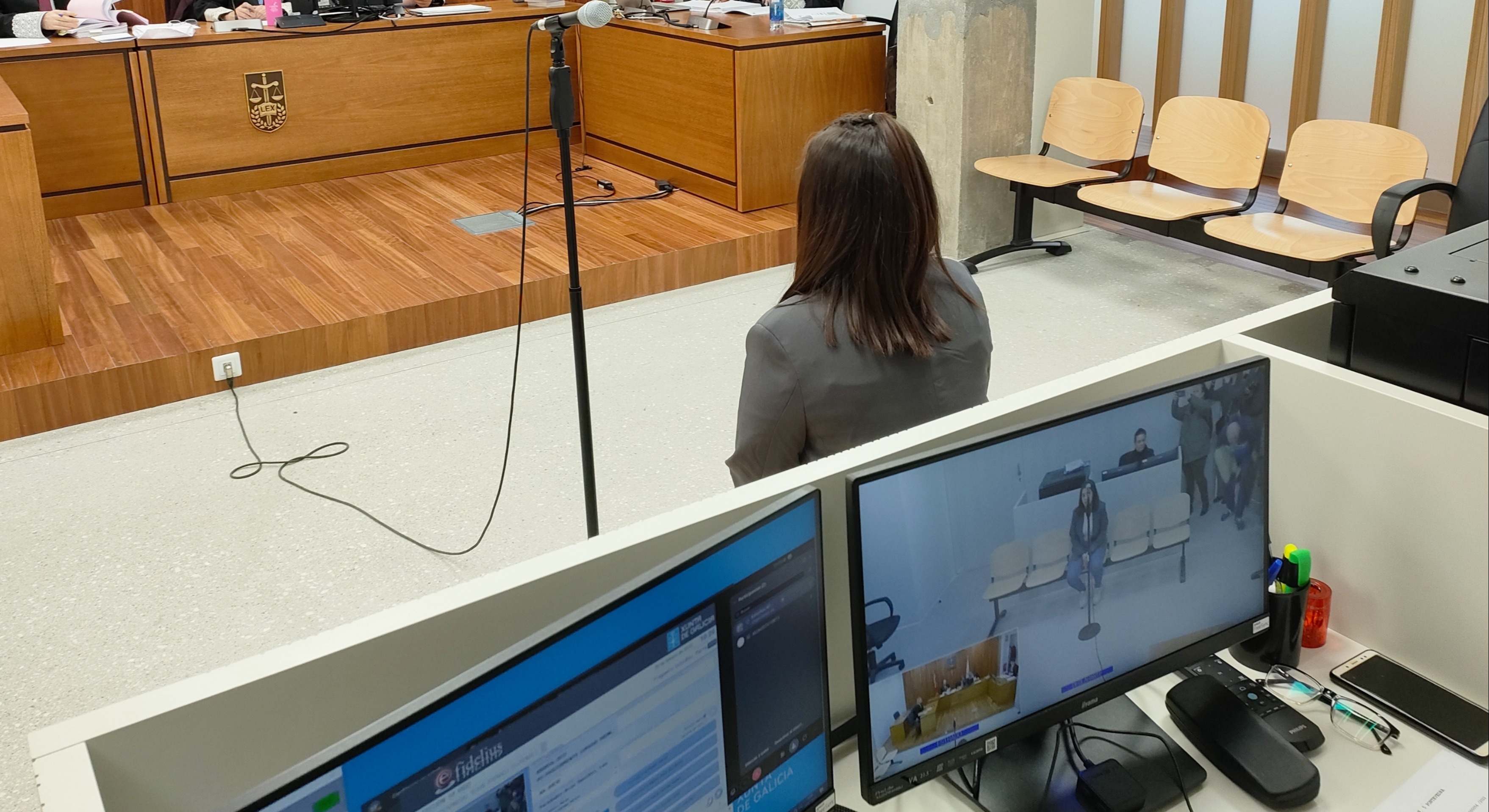 Juicio contra la joven acusada por hacer que su novio perdiera un ojo