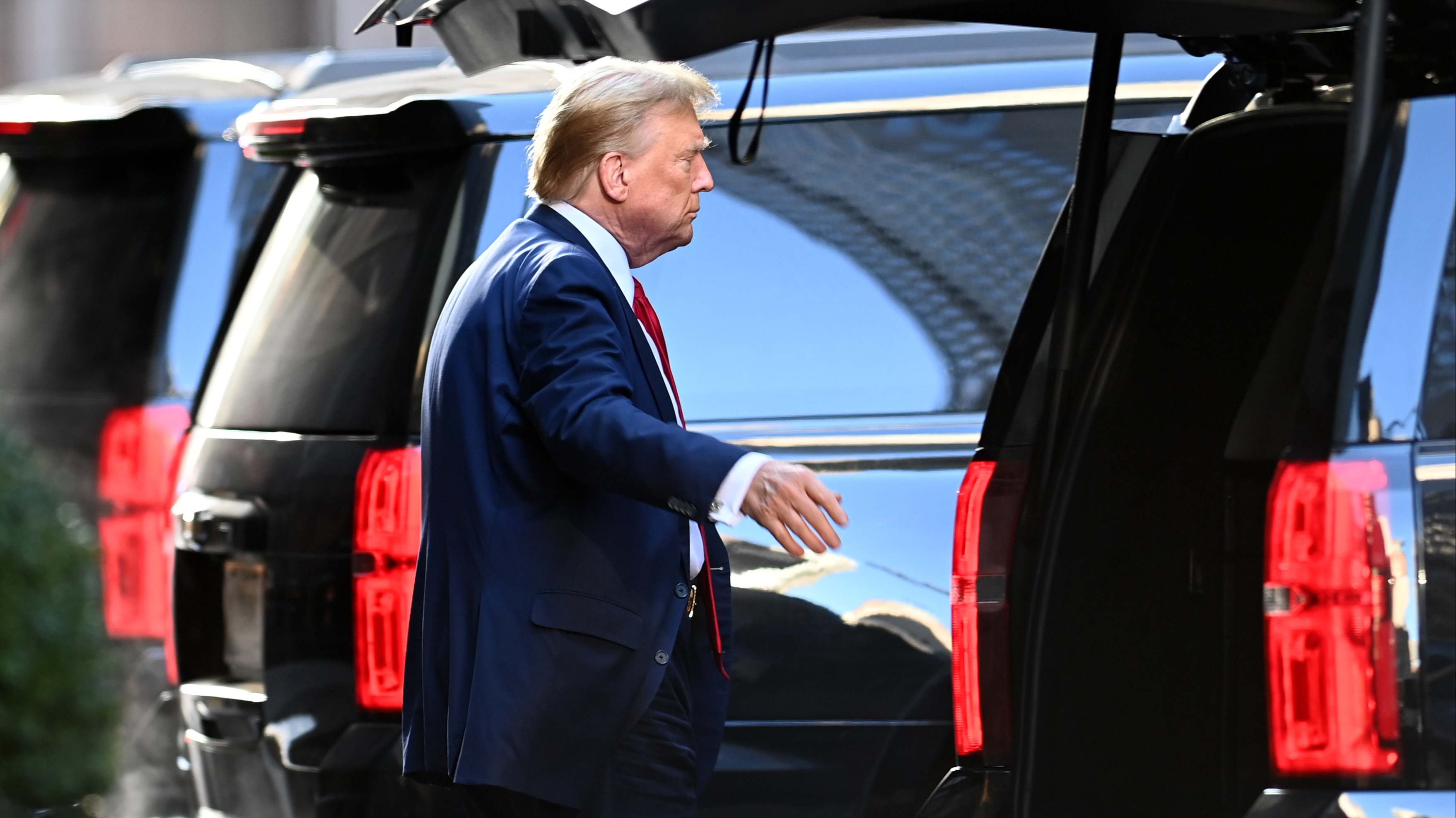 Donald Trump abandona los juzgados de Nueva York. Foto: Europa Press