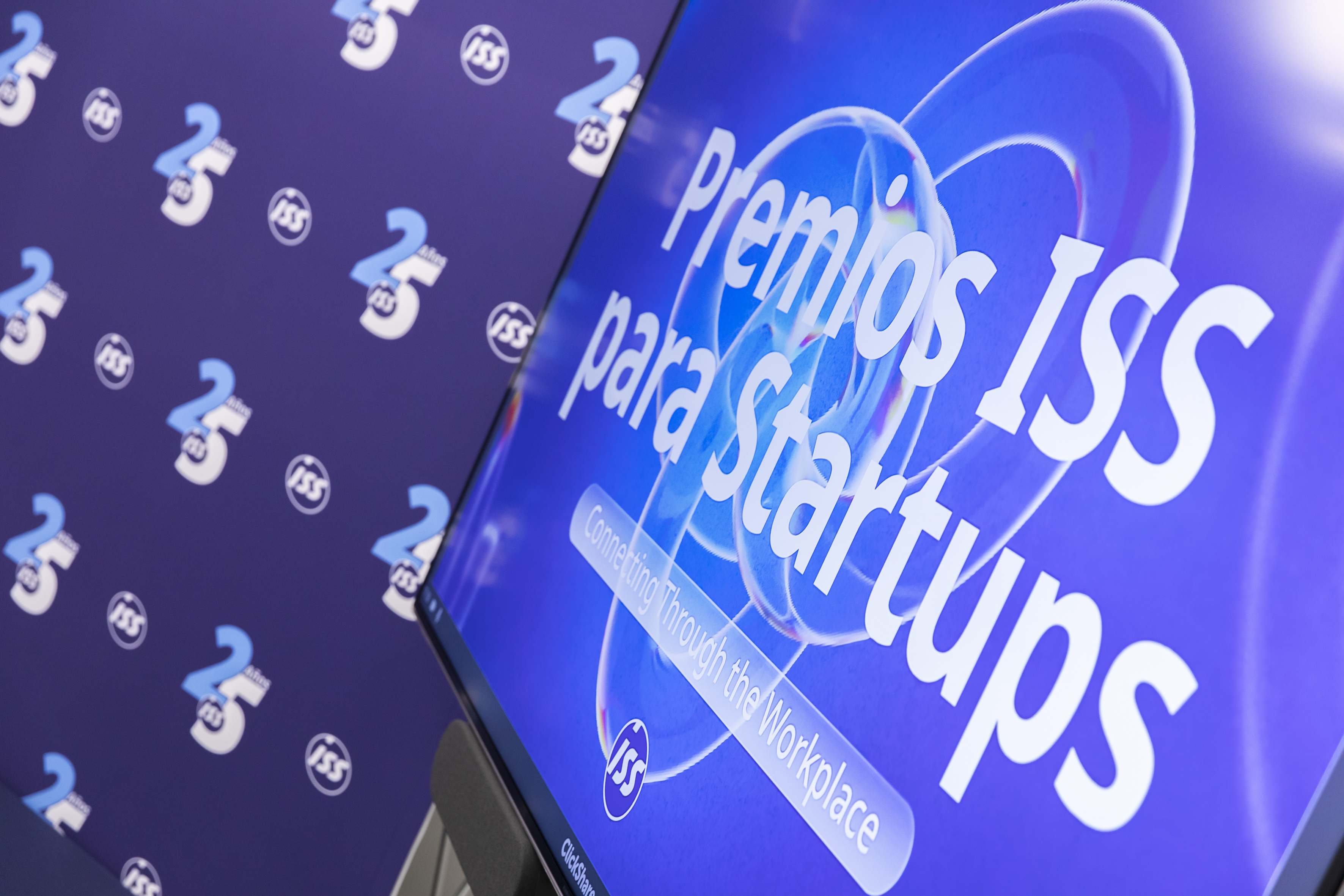 Vuelven los Premios ISS para Startups Connecting through the Workplace 