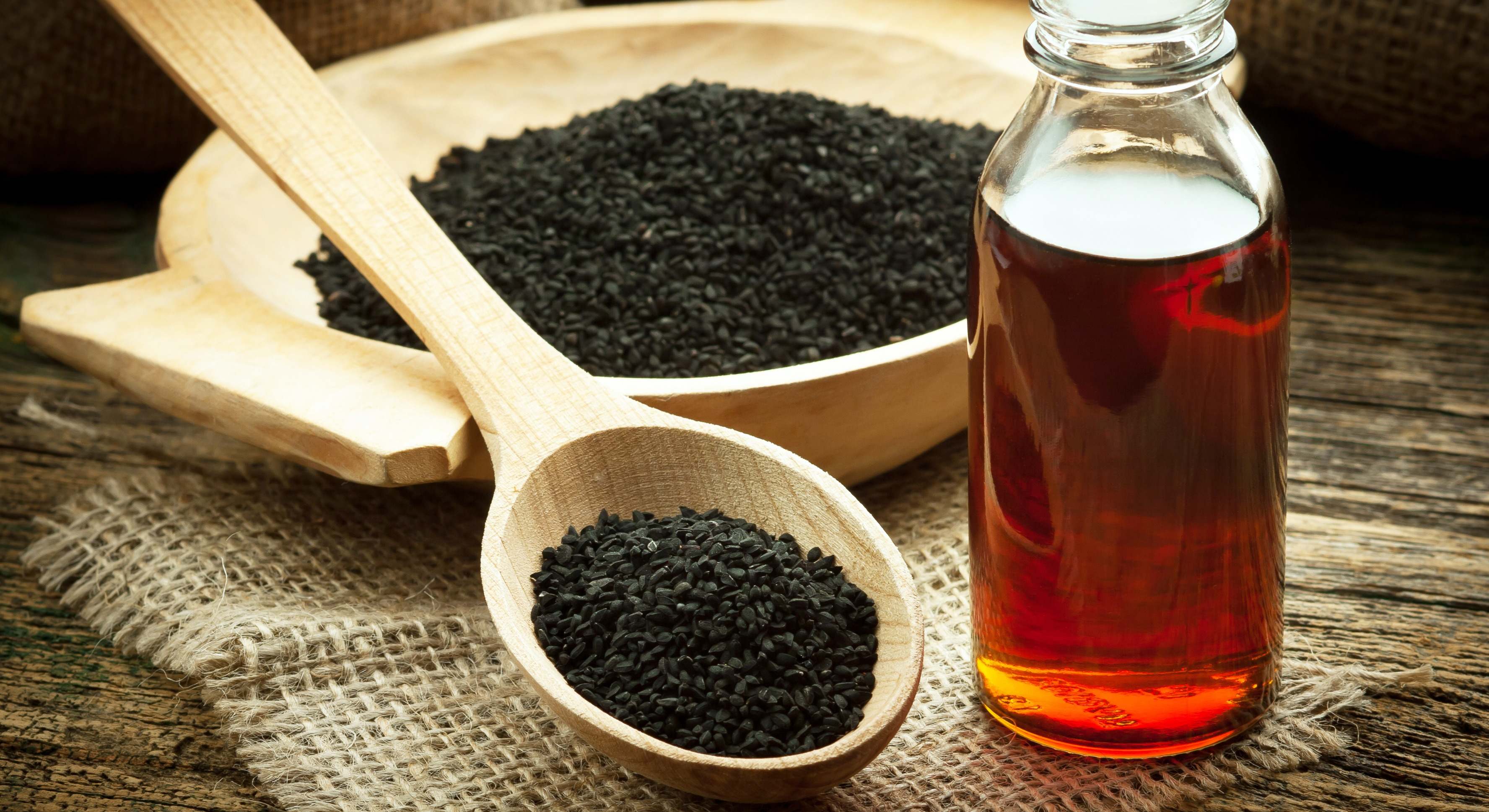 Comino negro y aceite esencial de comino negro