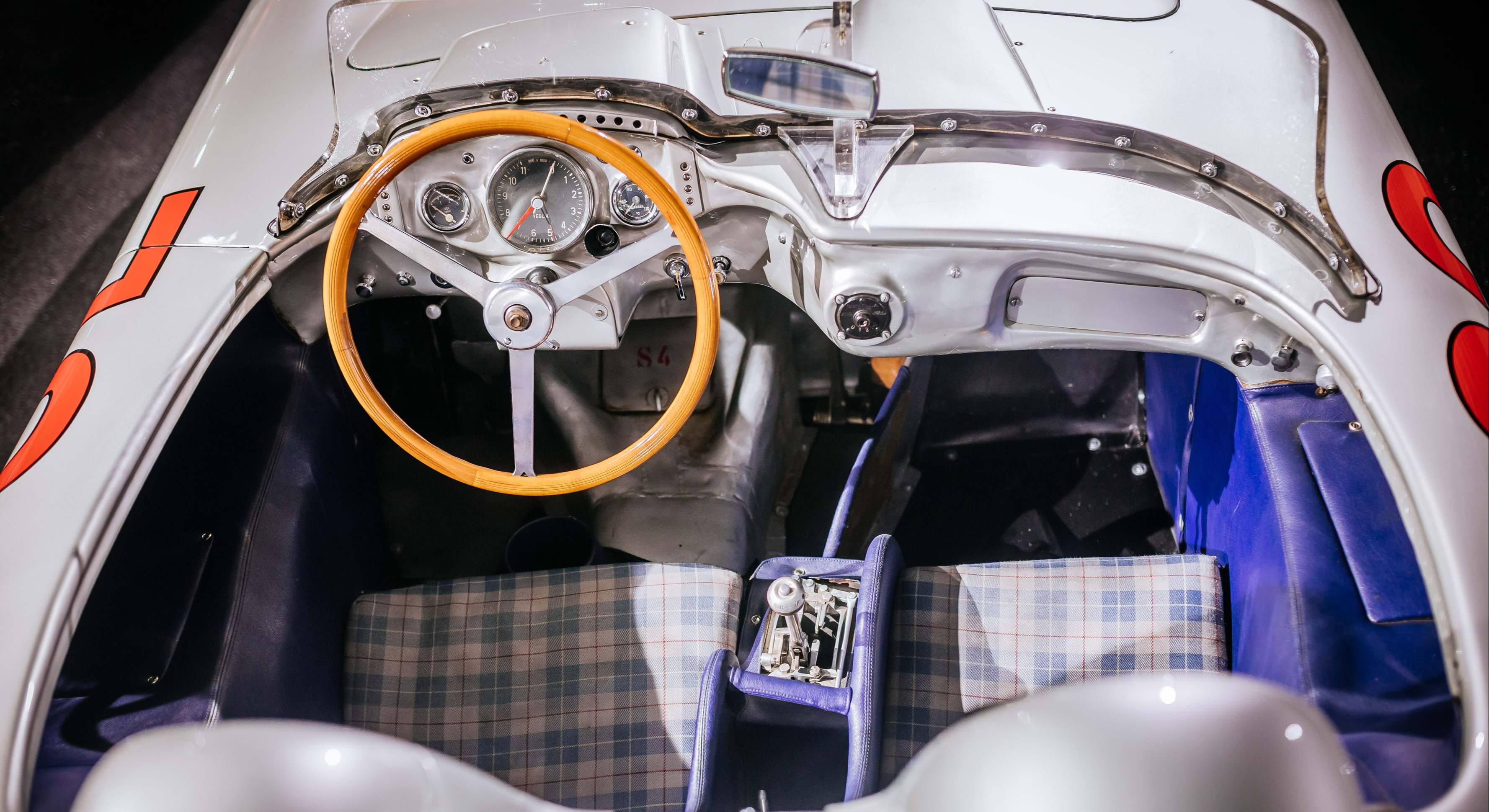 Mercedes Benz 300 SLR
