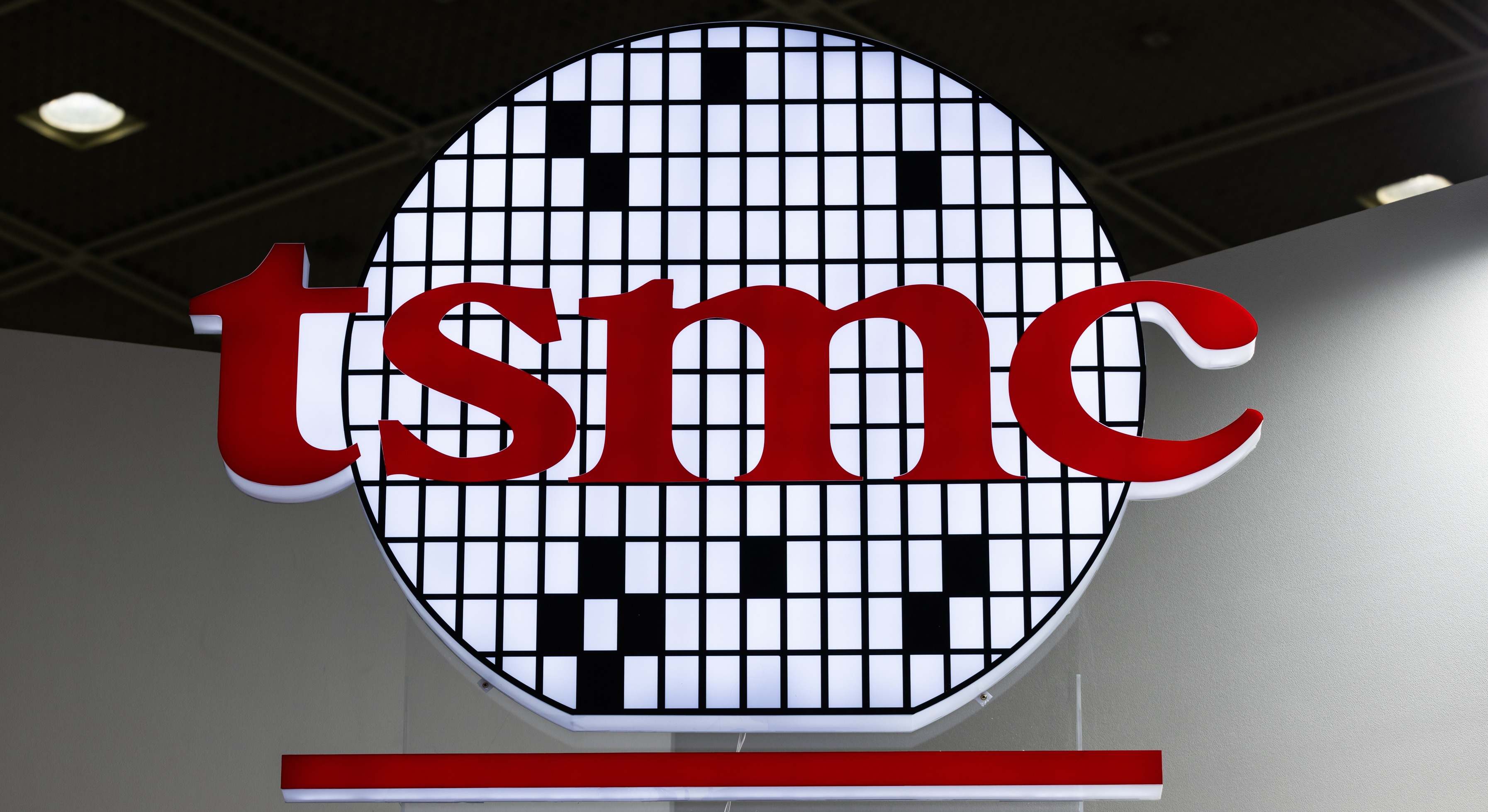 TSMC logo