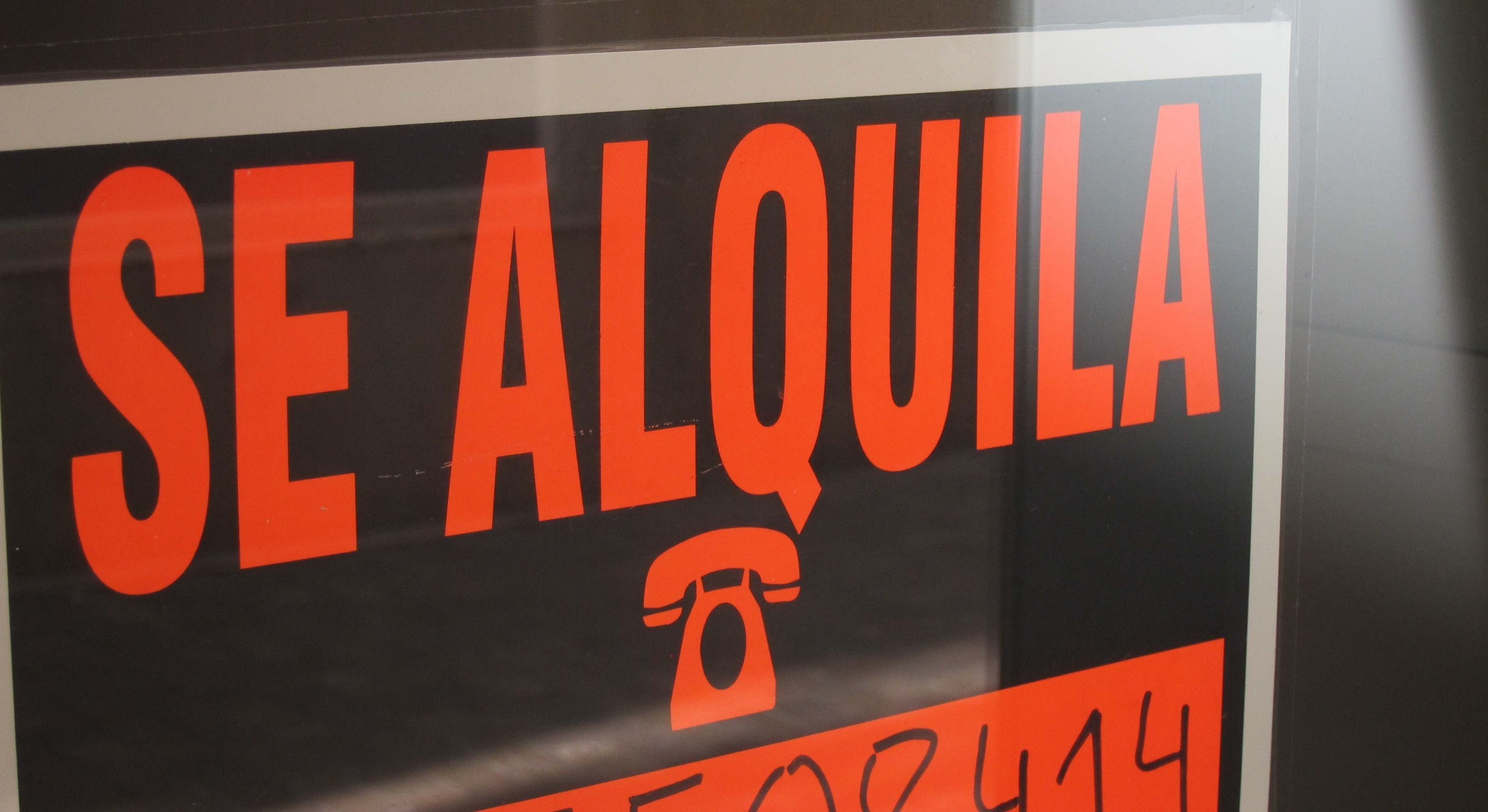 Cartel de 'se alquila'. Foto: Europa Press
