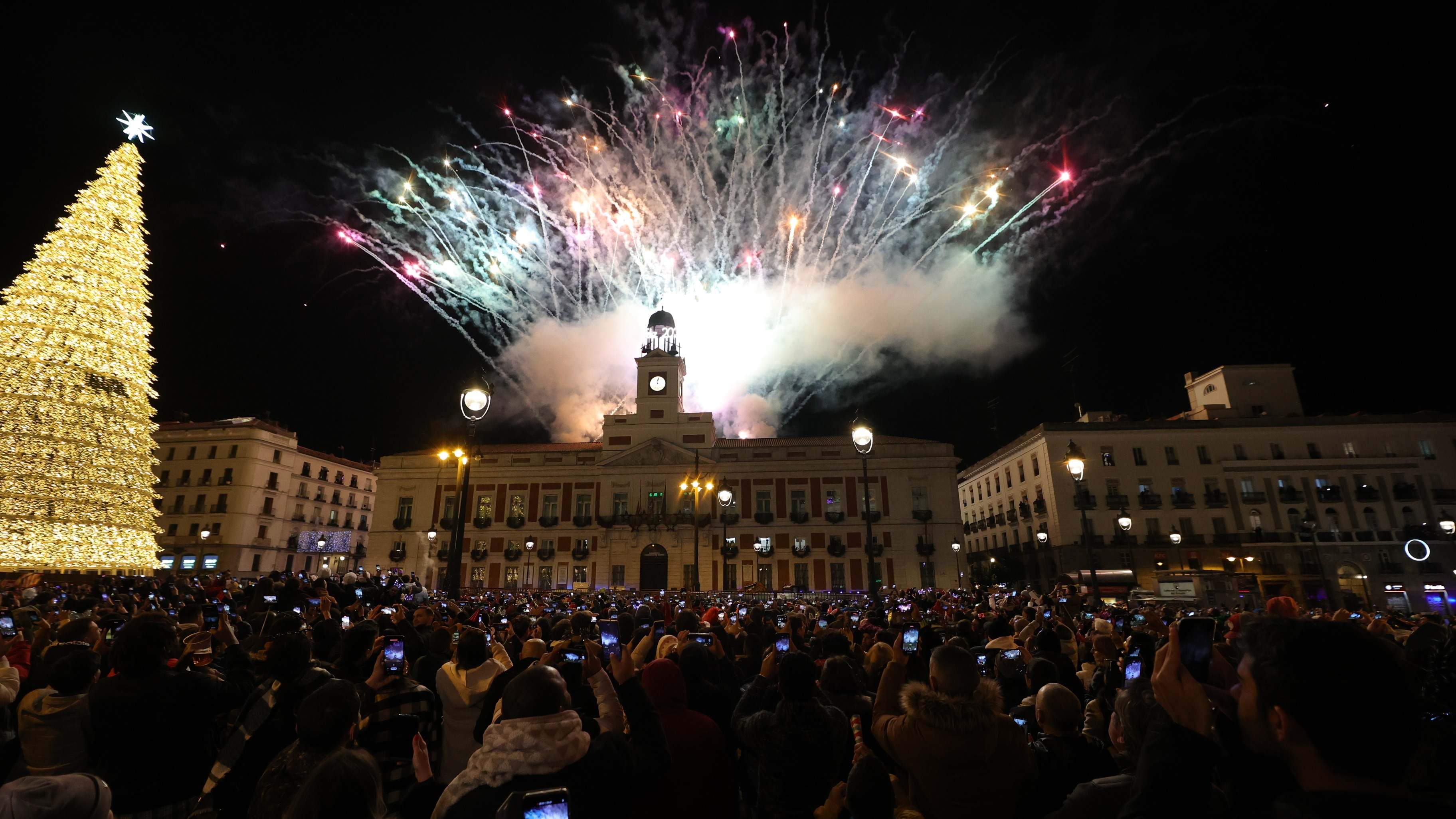 Puerta del Sol, en Madrid, durante las Campanadas. / Foto: EP