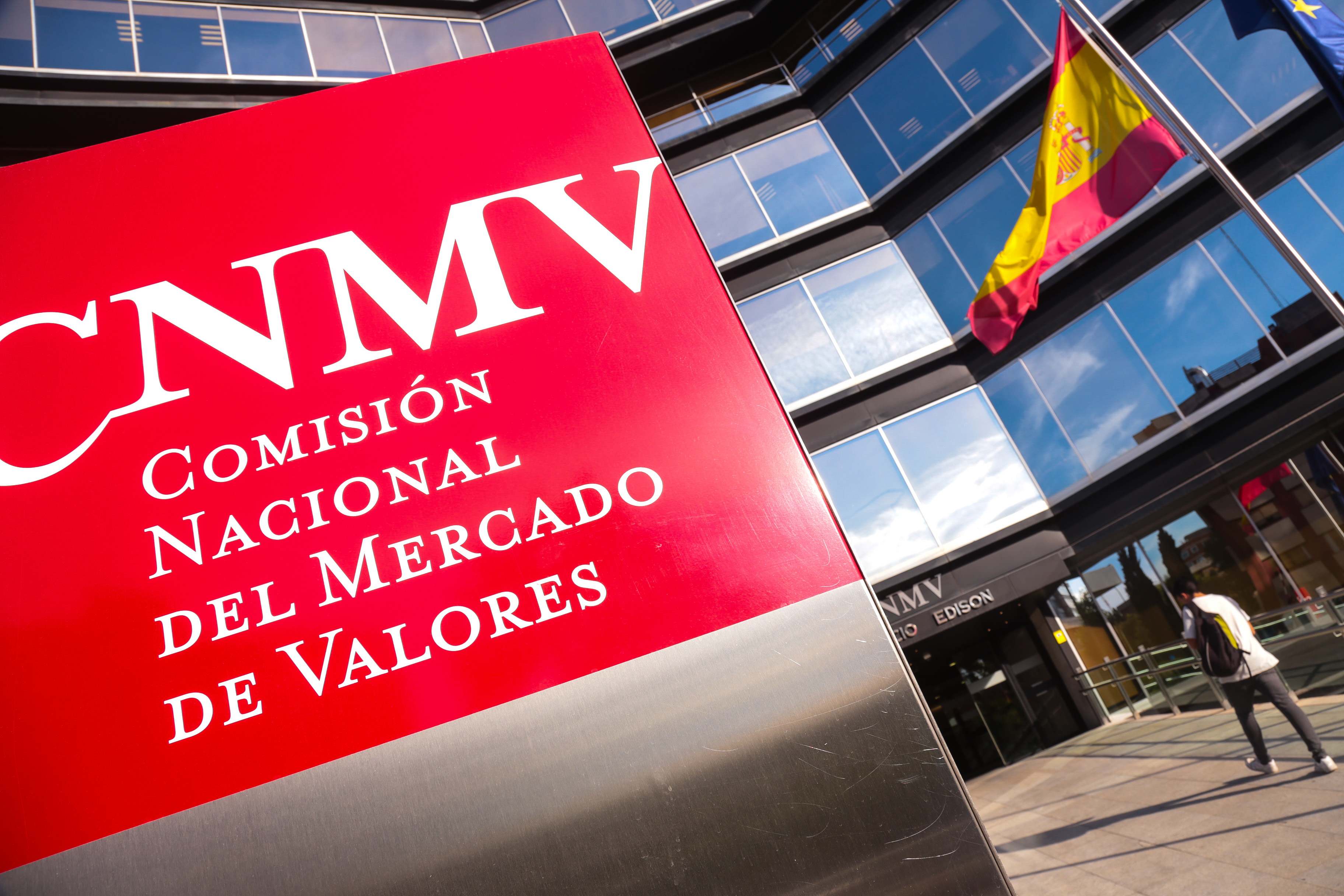 cnmvcnmv