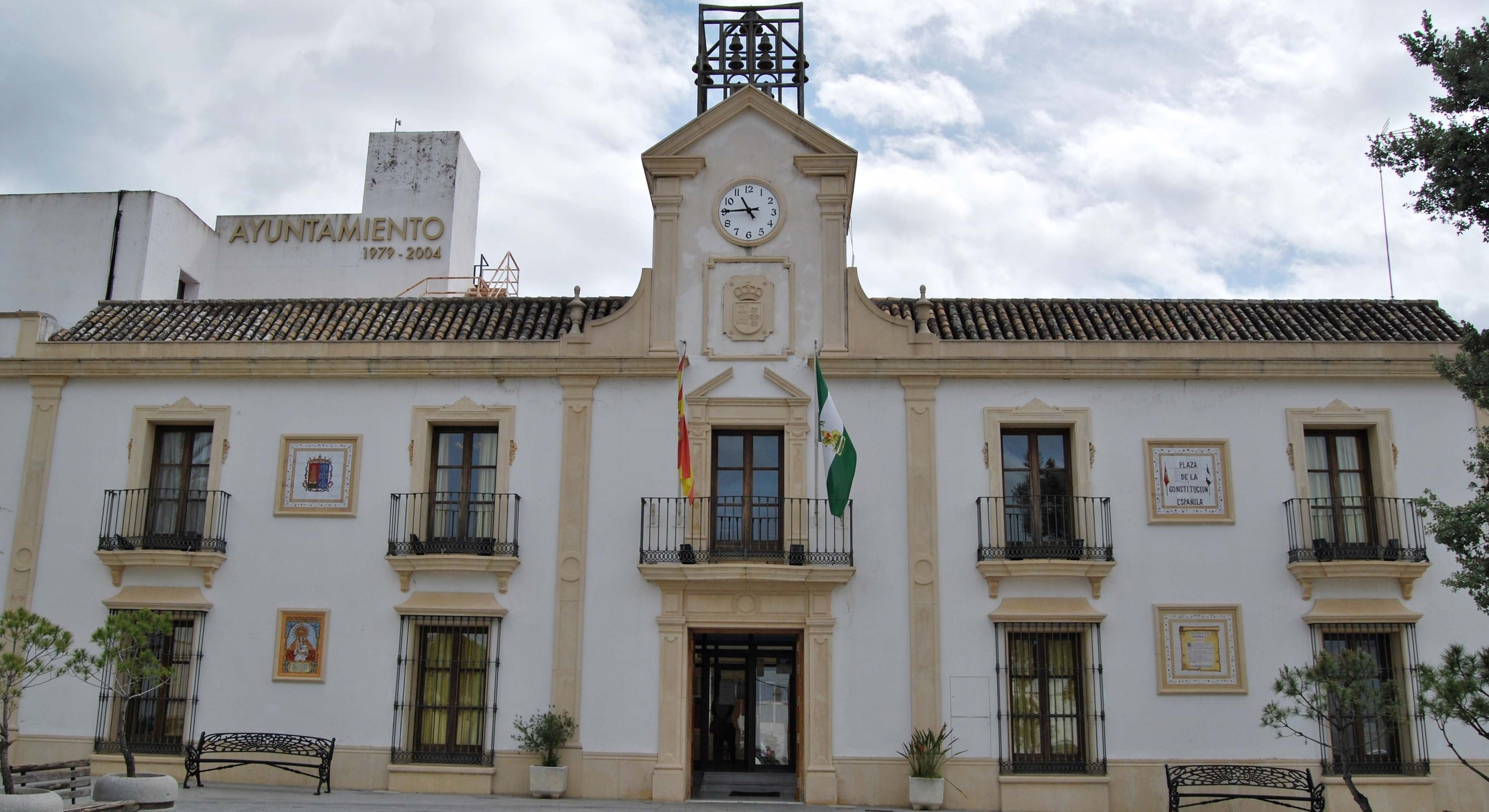 Ayuntamiento de Burguillos (Sevilla).