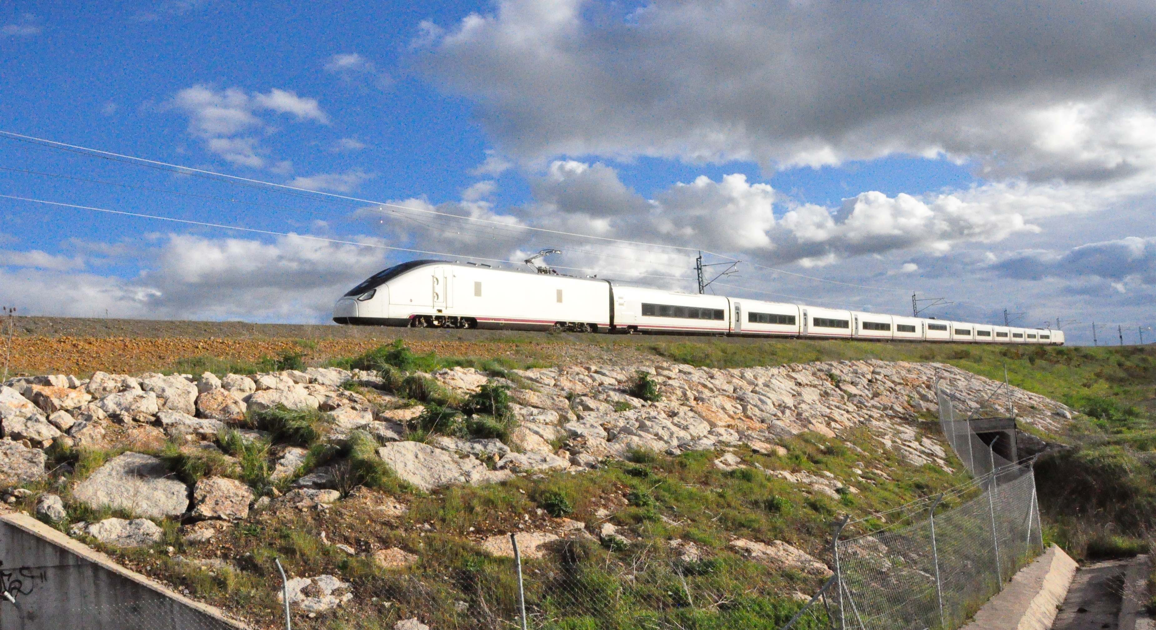 Imagen de recurso de un tren Talgo Avril.