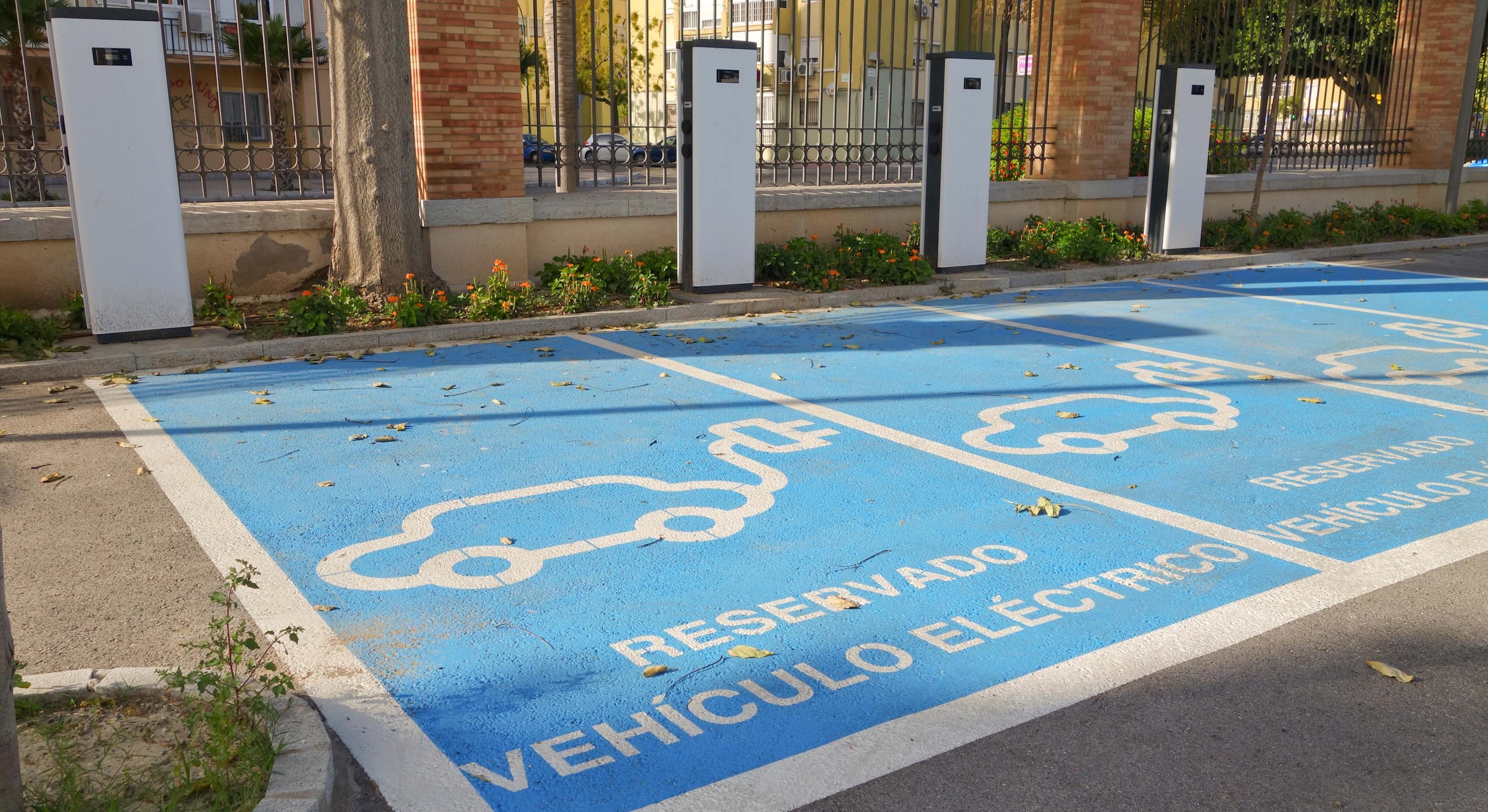 Puntos de recarga de coches eléctricos