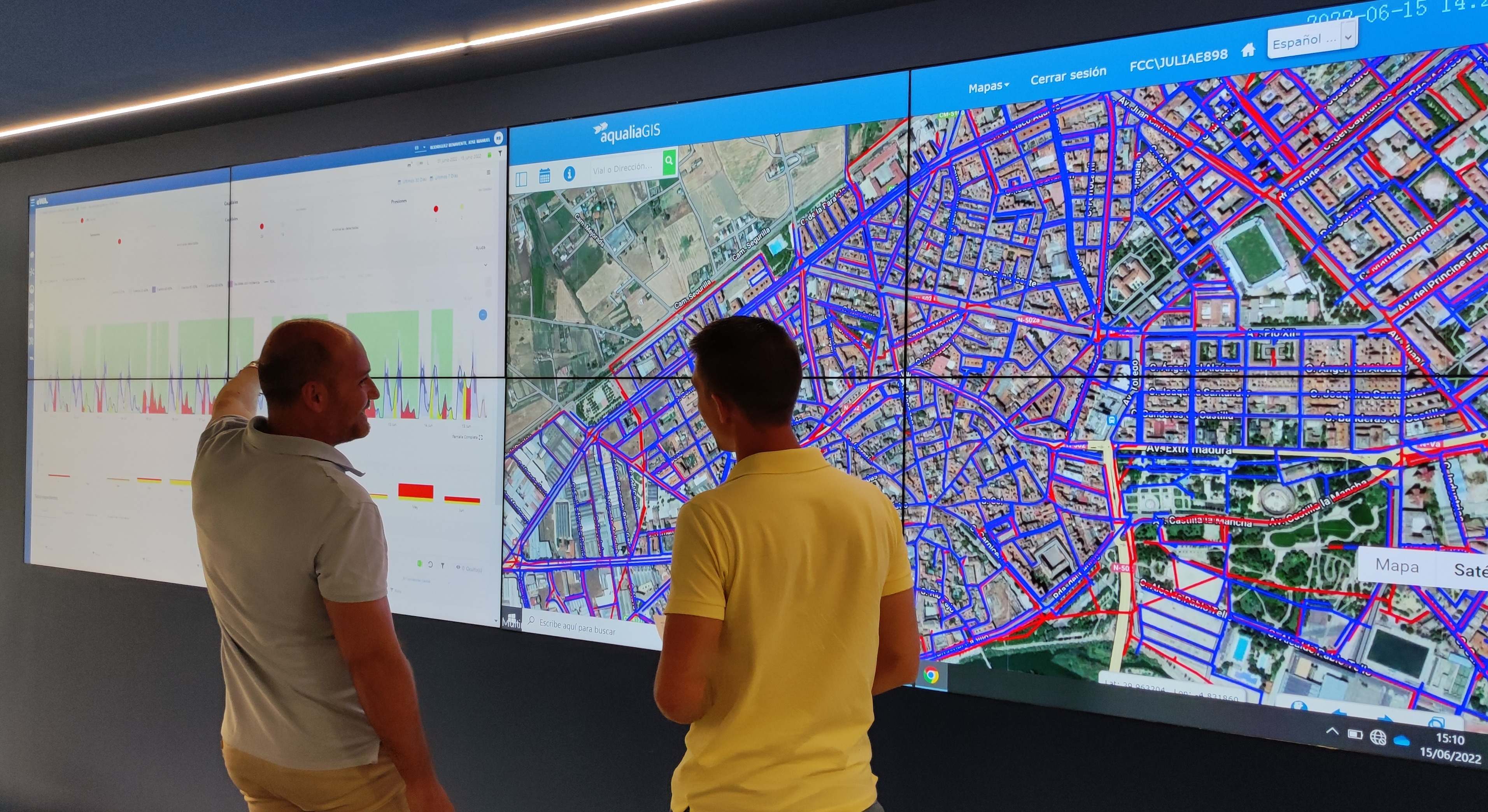 Uno de los Centros de Operaciones de Aqualia, donde se monitoriza e interpreta una gran cantidad de datos recogidos en las redes de agua de los municipios. 