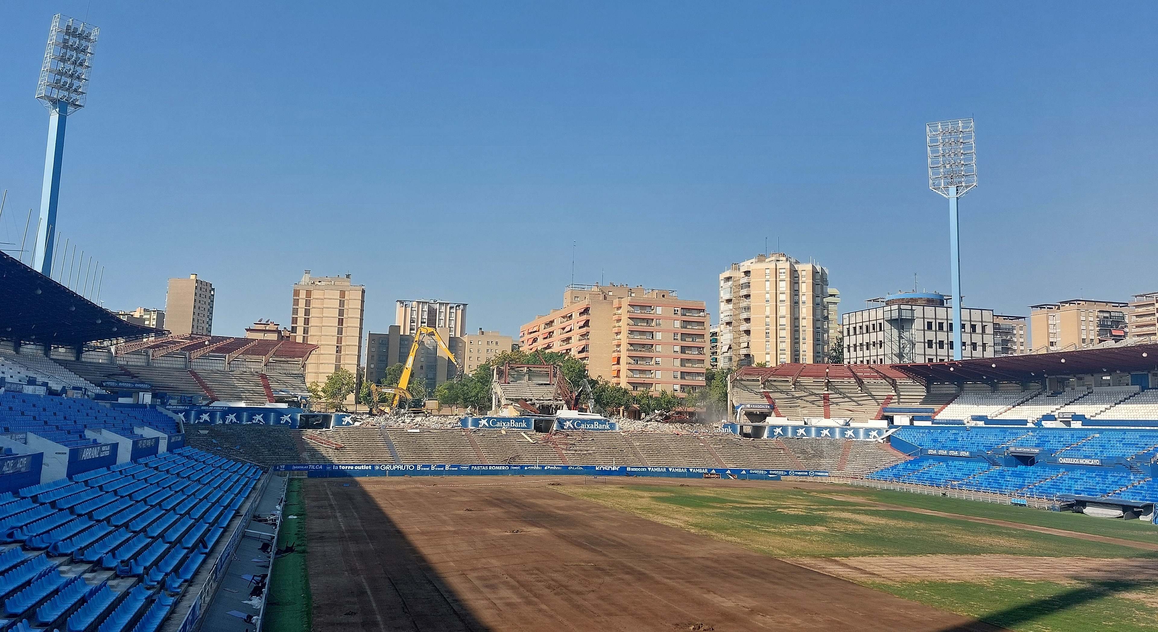 la nueva romareda campo de futbol zaragoza