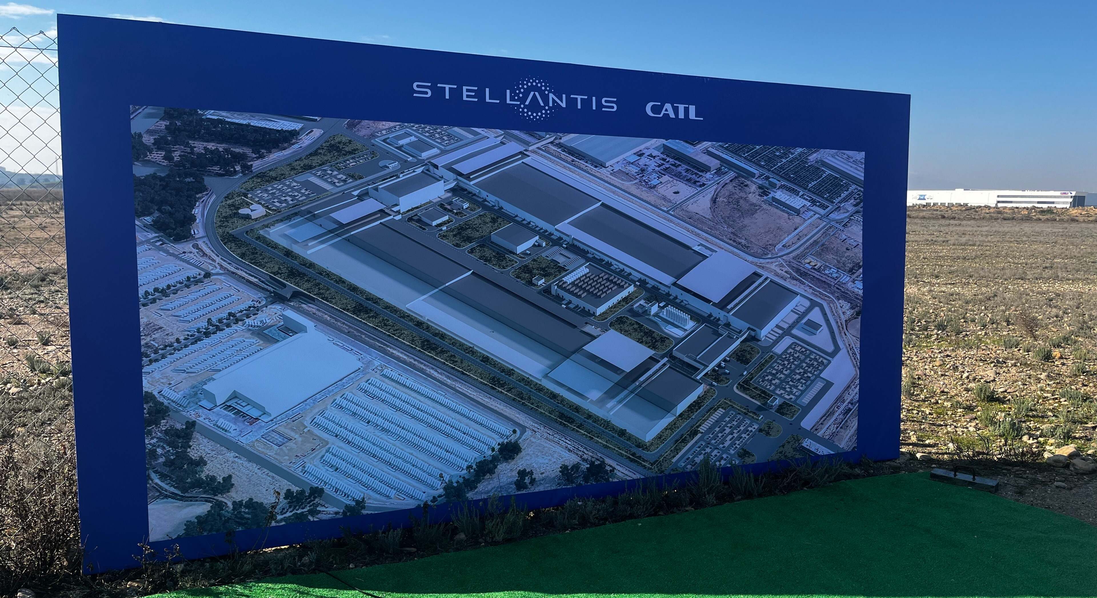 stellantis catl gigafactoria baterias viviendas chinos