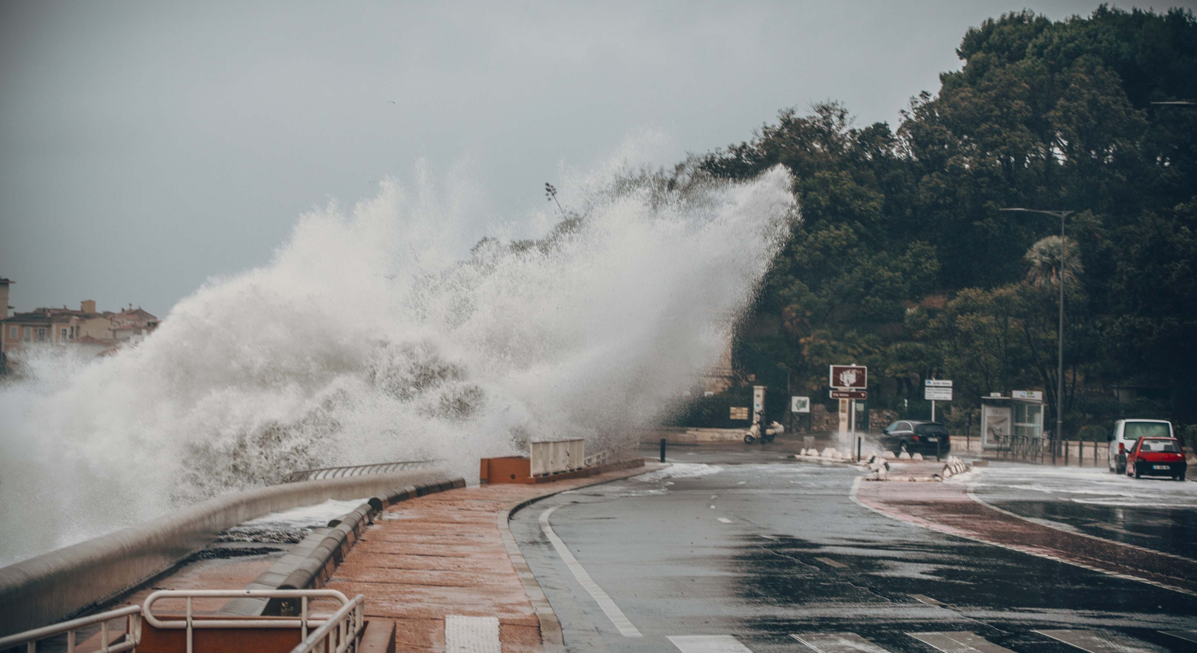 Tormenta en zona costera