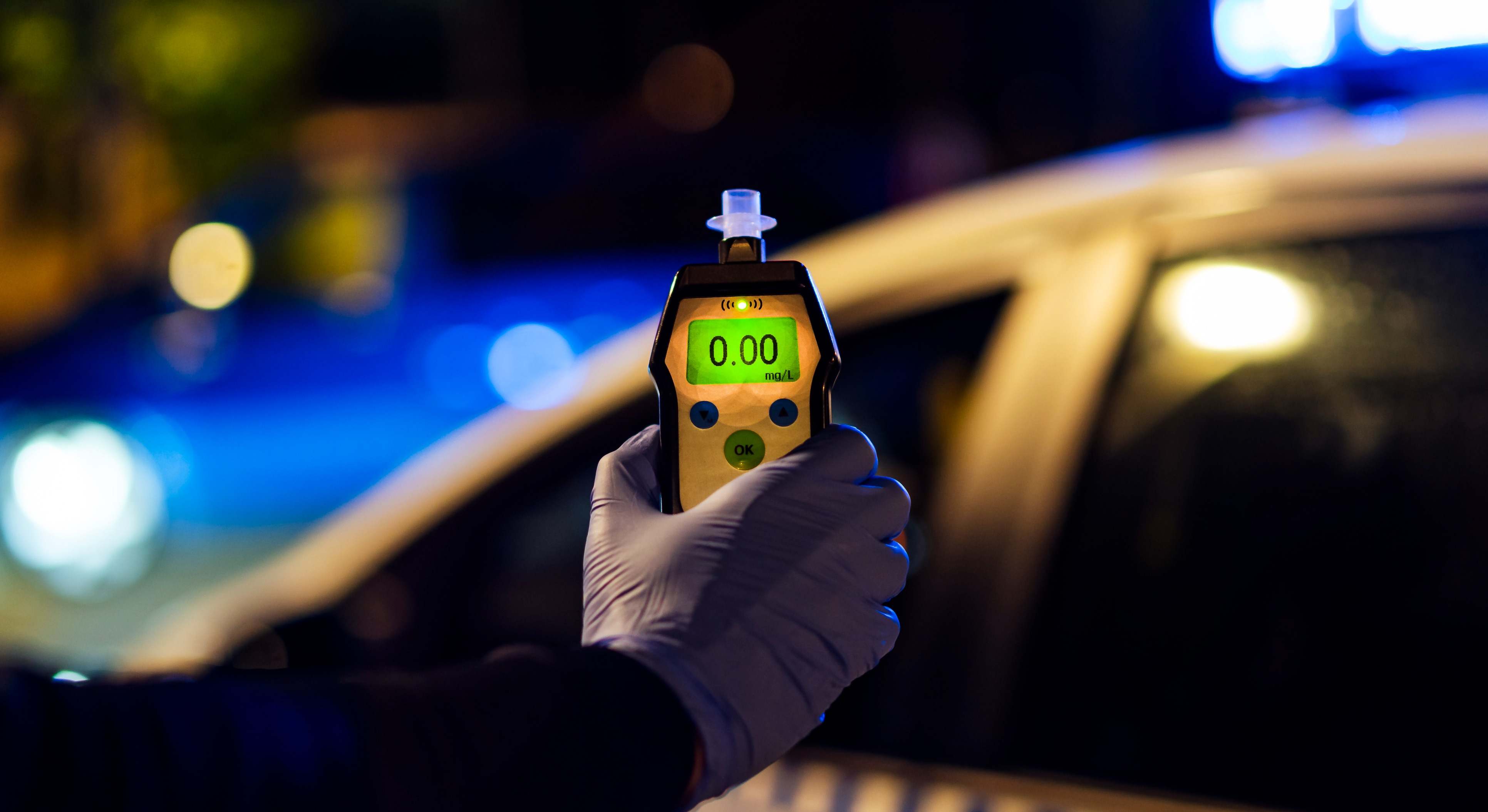 Prueba de alcoholemia de la policía con resultado 0,0