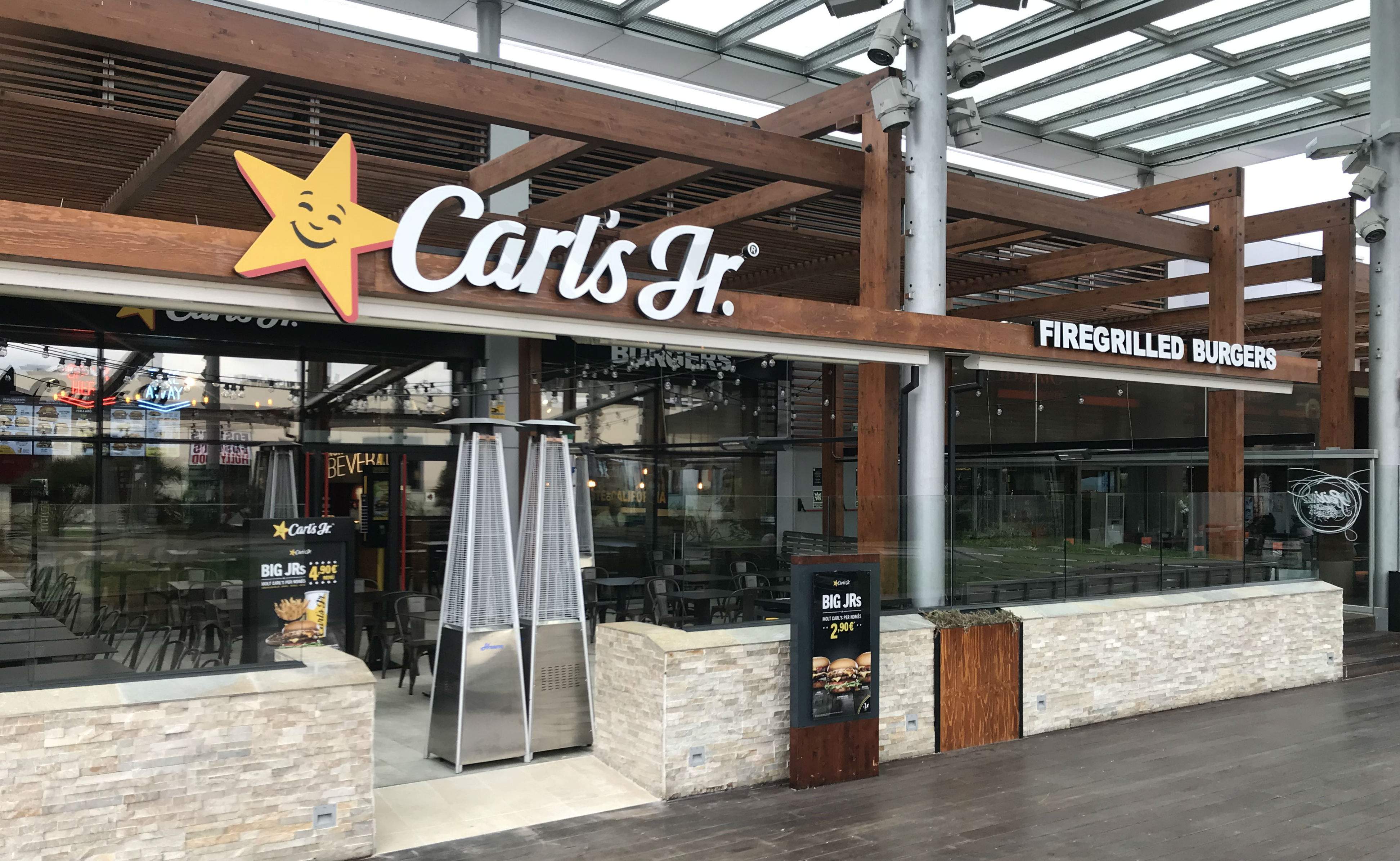 carls-jr-maquinista.jpg