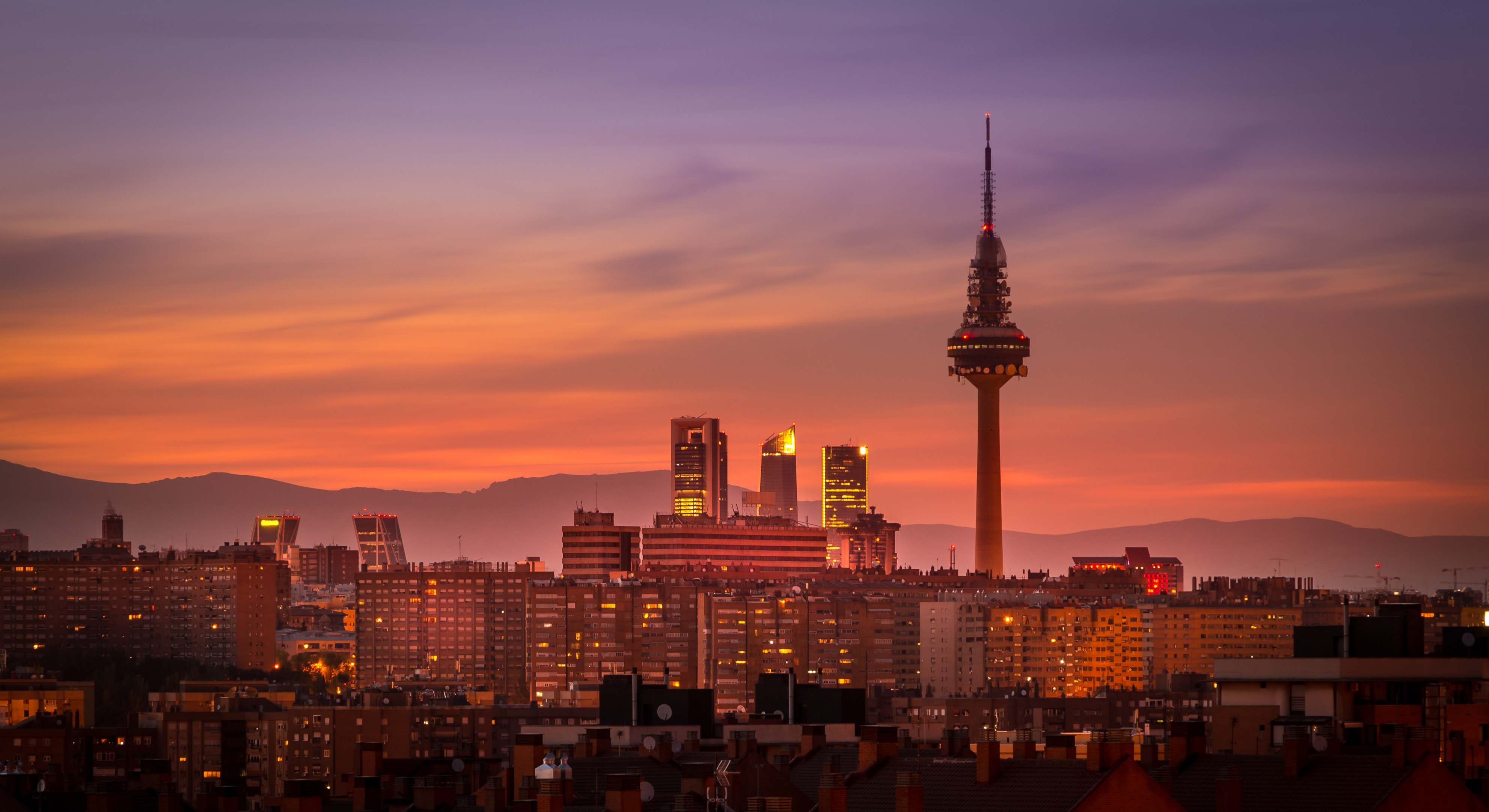 Vista panorámica de la ciudad de Madrid, con las Cuatro Torres al fondo. / Foto: Dreamstime