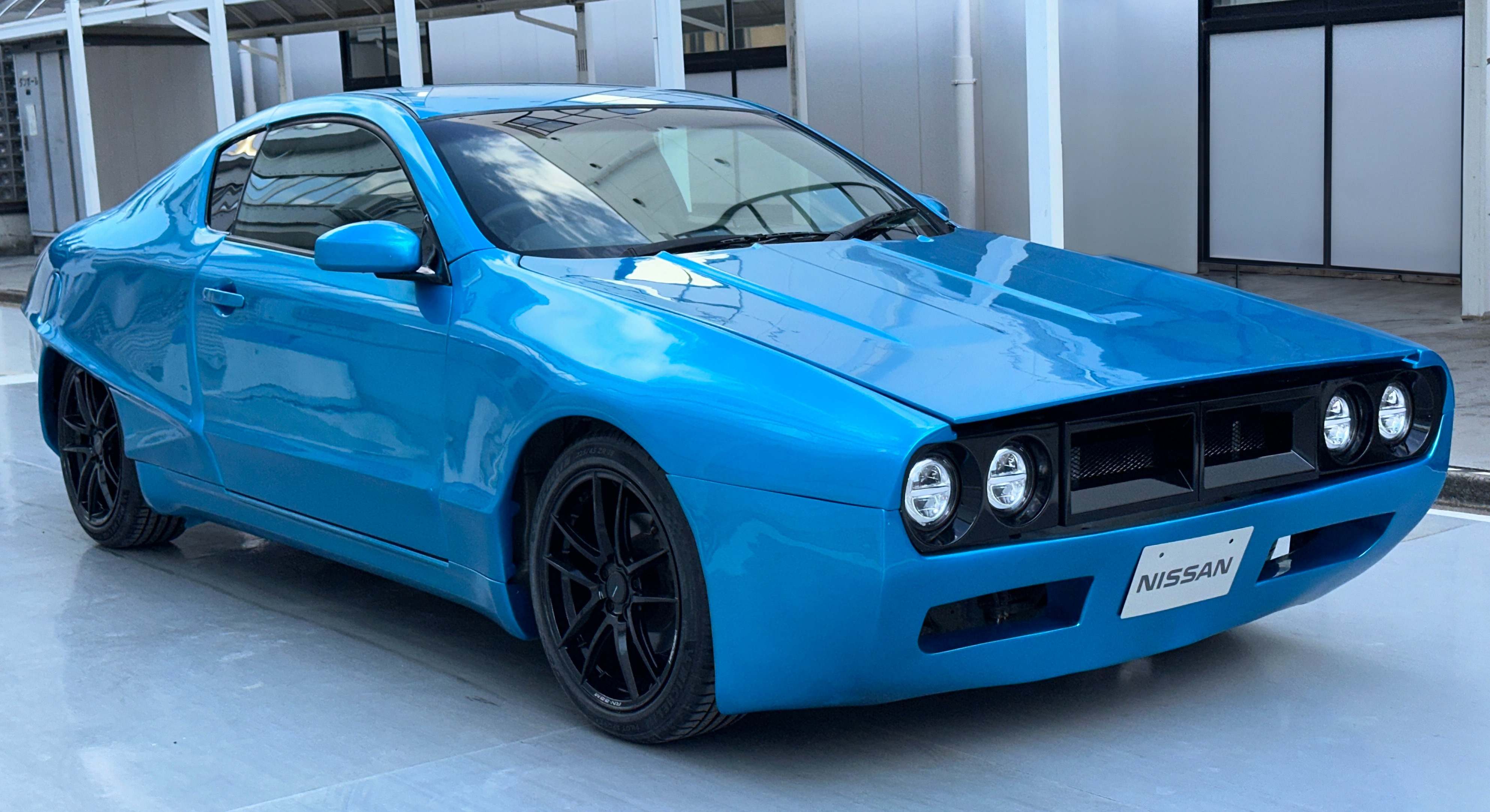 Nissan NEO Skyline