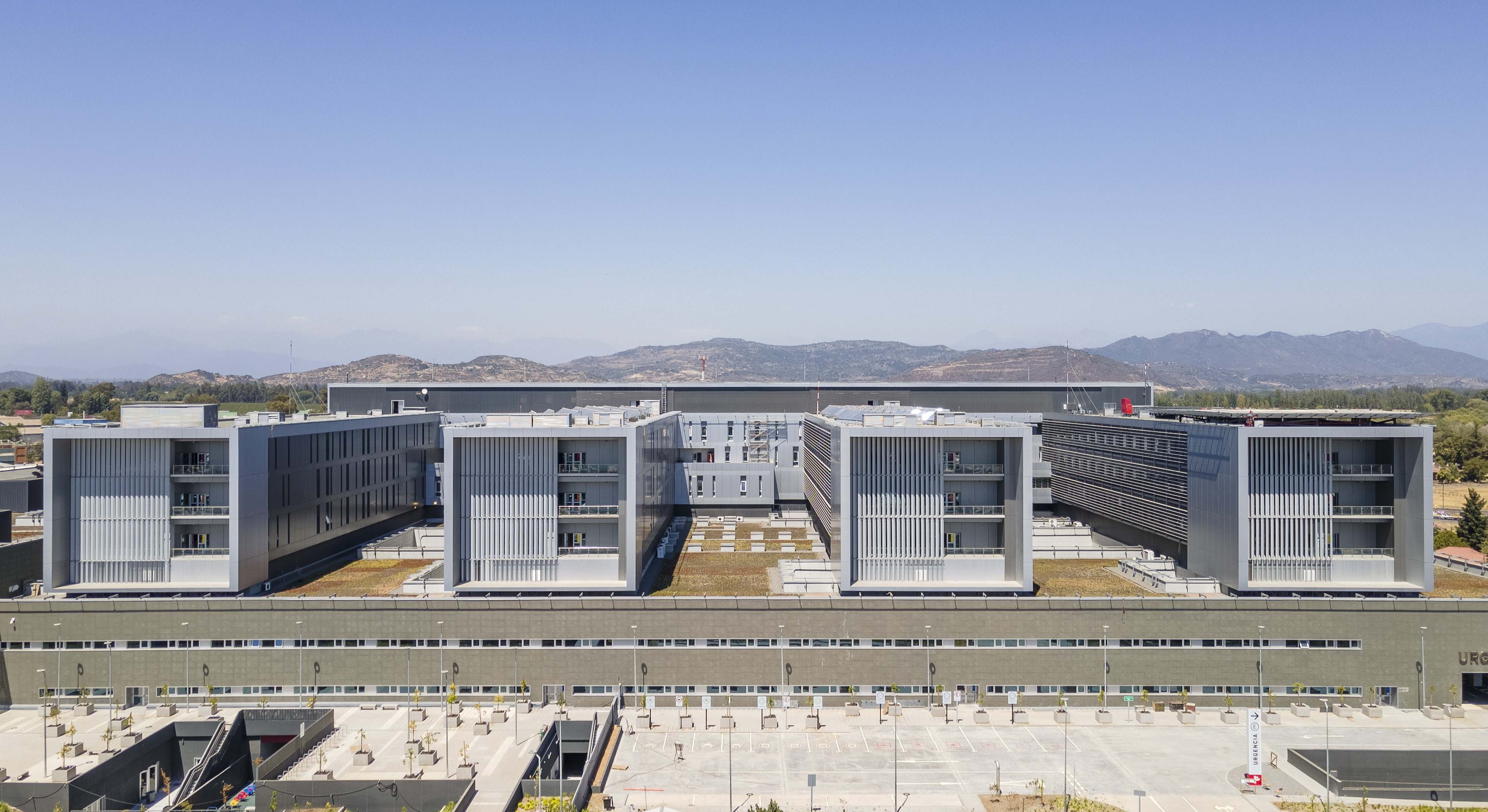 OHLA, 100 años construyendo hospitales