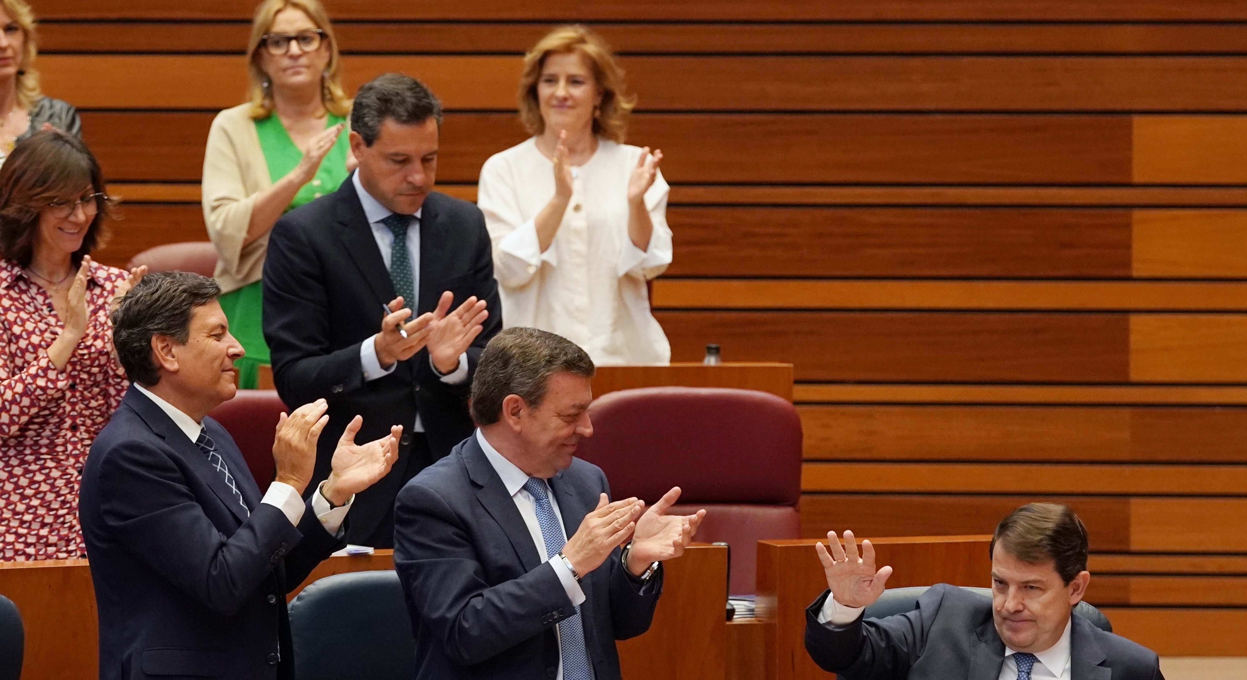 Mañueco anuncia bajada de impuestos