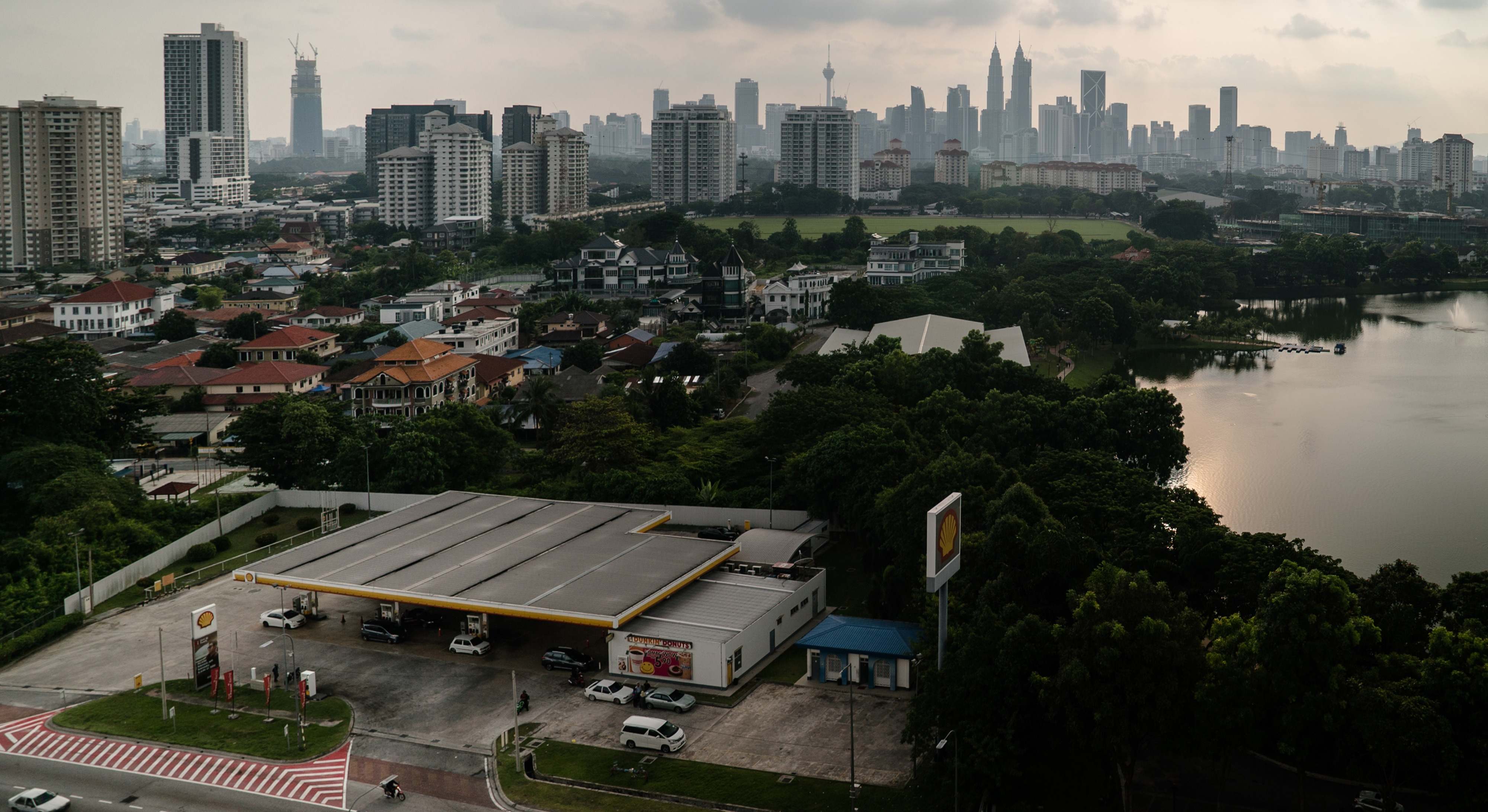 Estación de gas de Shell en Kuala Lumpur (Bloomberg)