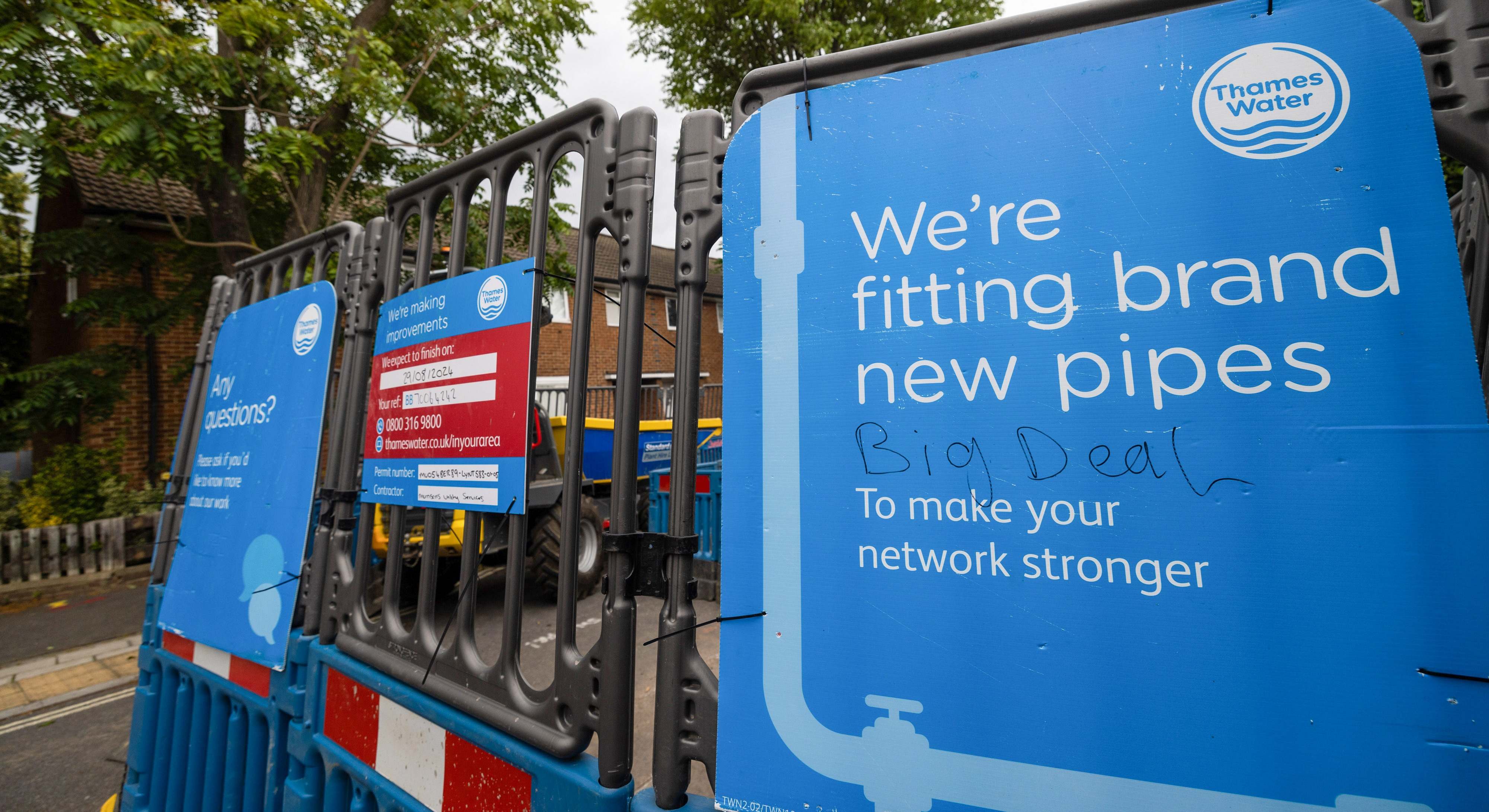 Un cartel de Thames Water en Londres. Foto: Bloomberg