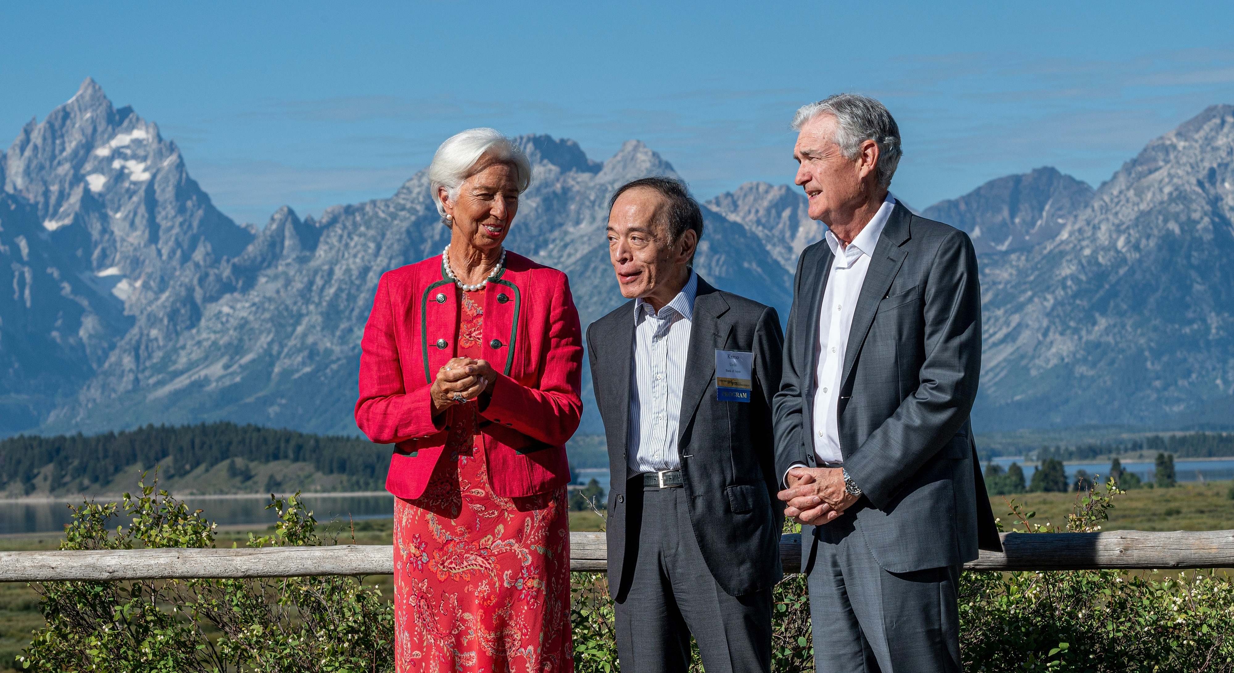 Christine Lagarde, Kazuo Ueda y Jerome Powell charlan en Jackson Hole