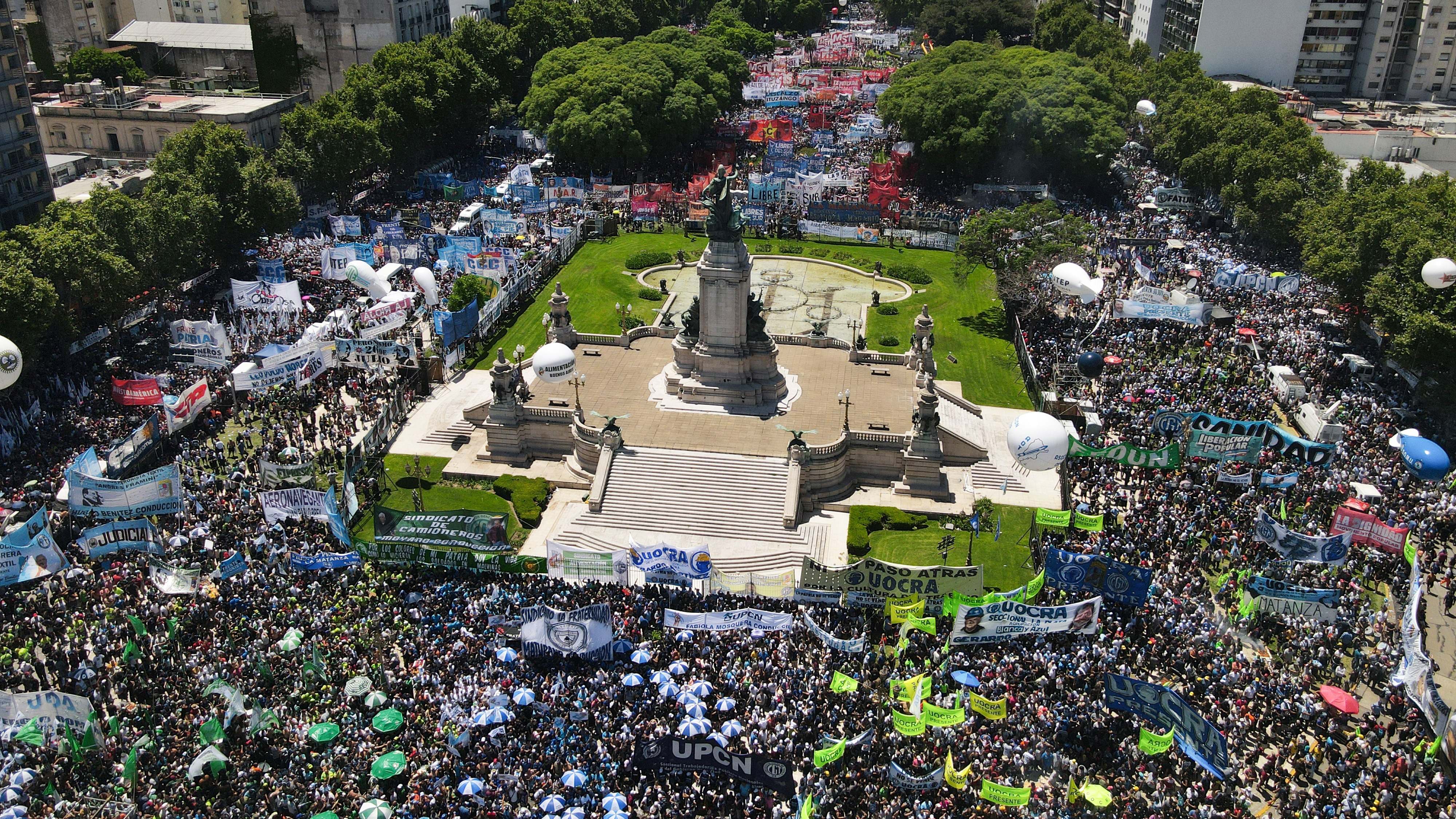 plaza de los dos congresos