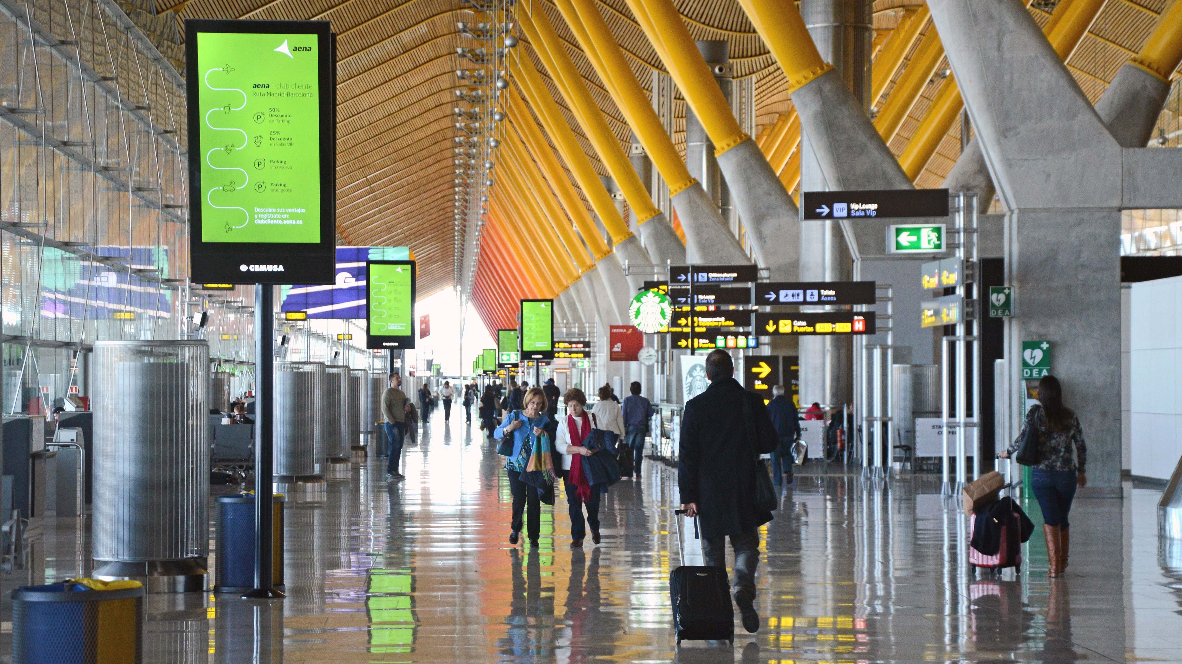 Aeropuerto de Madrid-Barajas / Aena