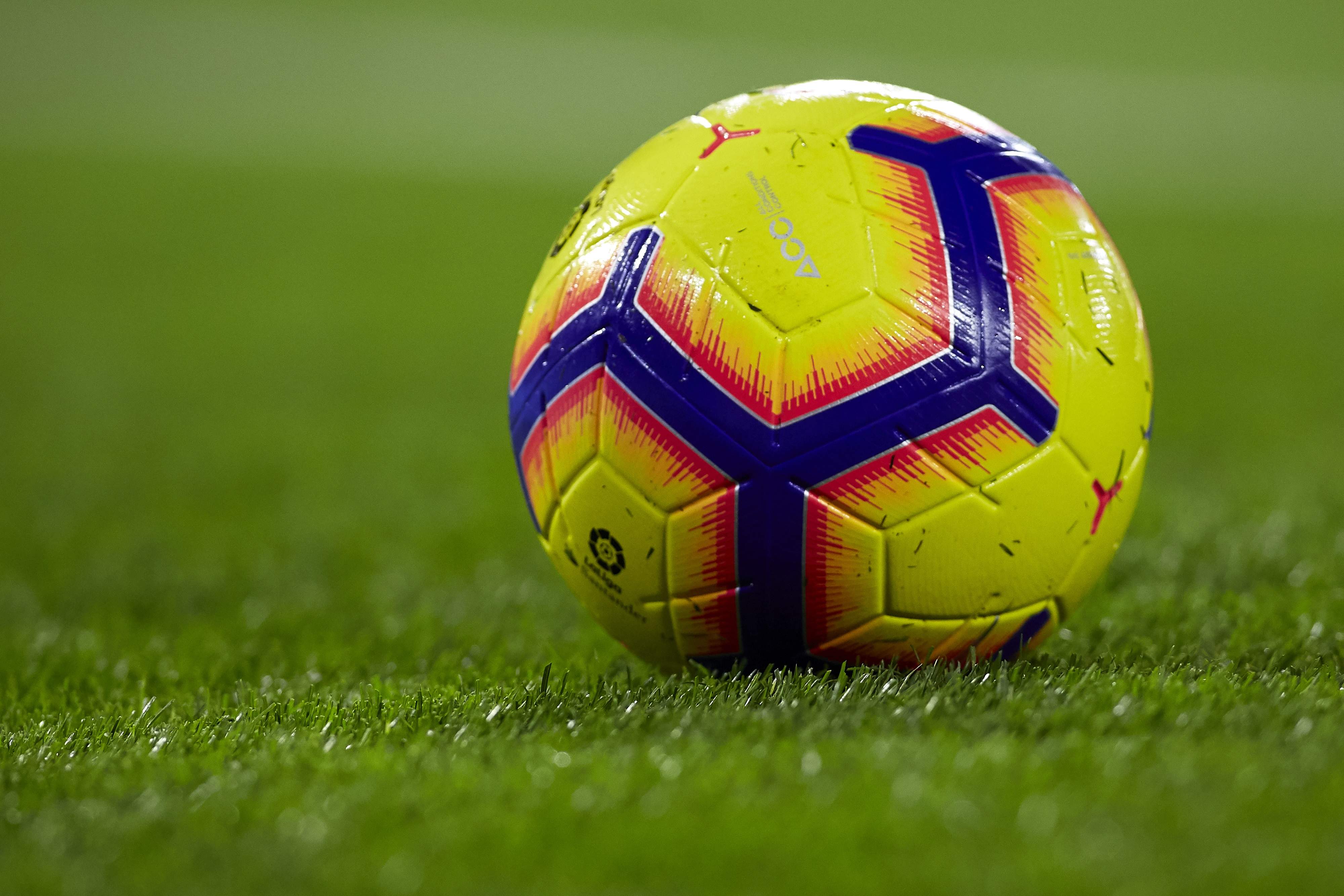 balon-hierba-laliga-getty.jpg
