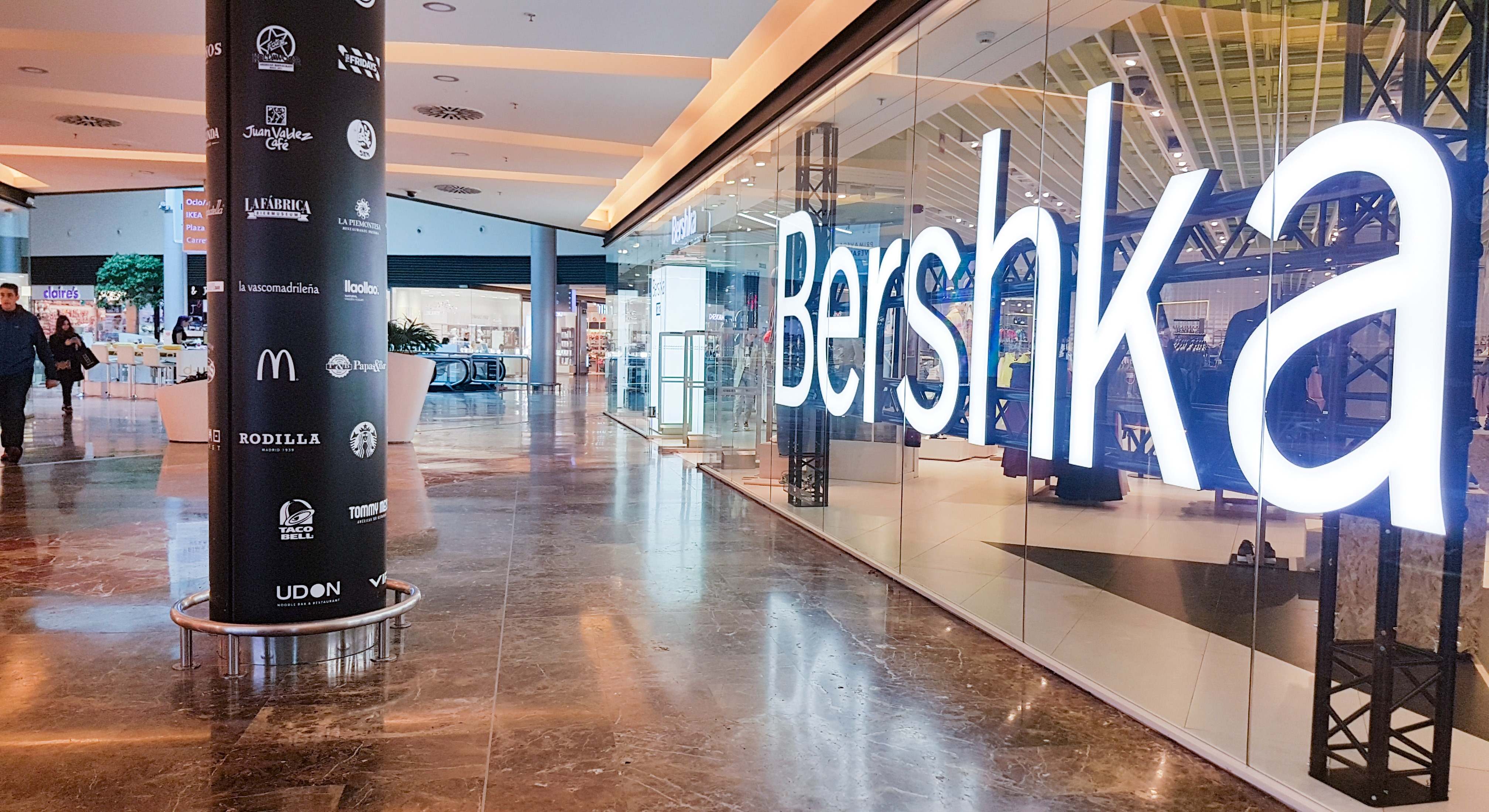Establecimiento de Bershka