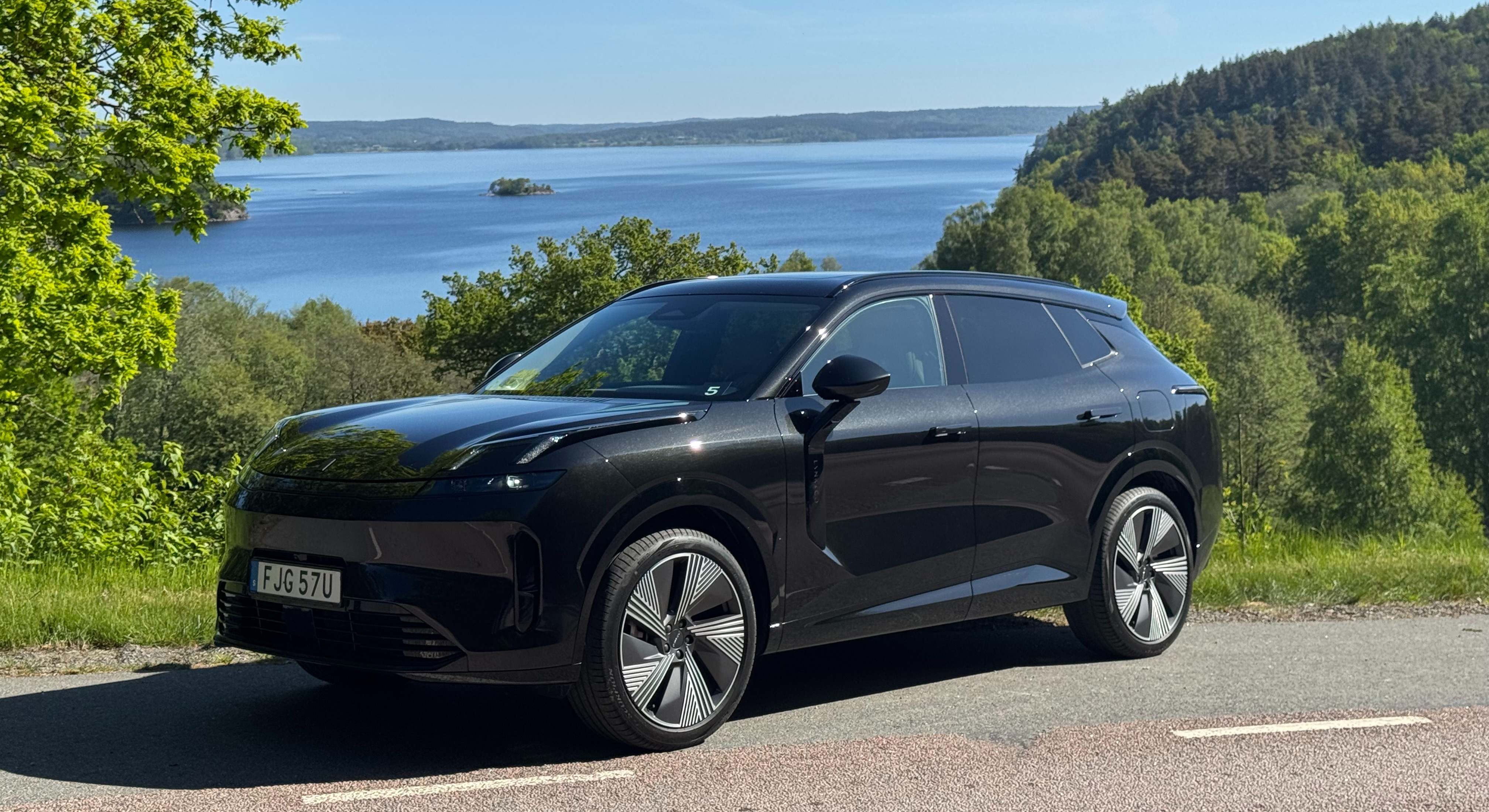 lynk & co 08