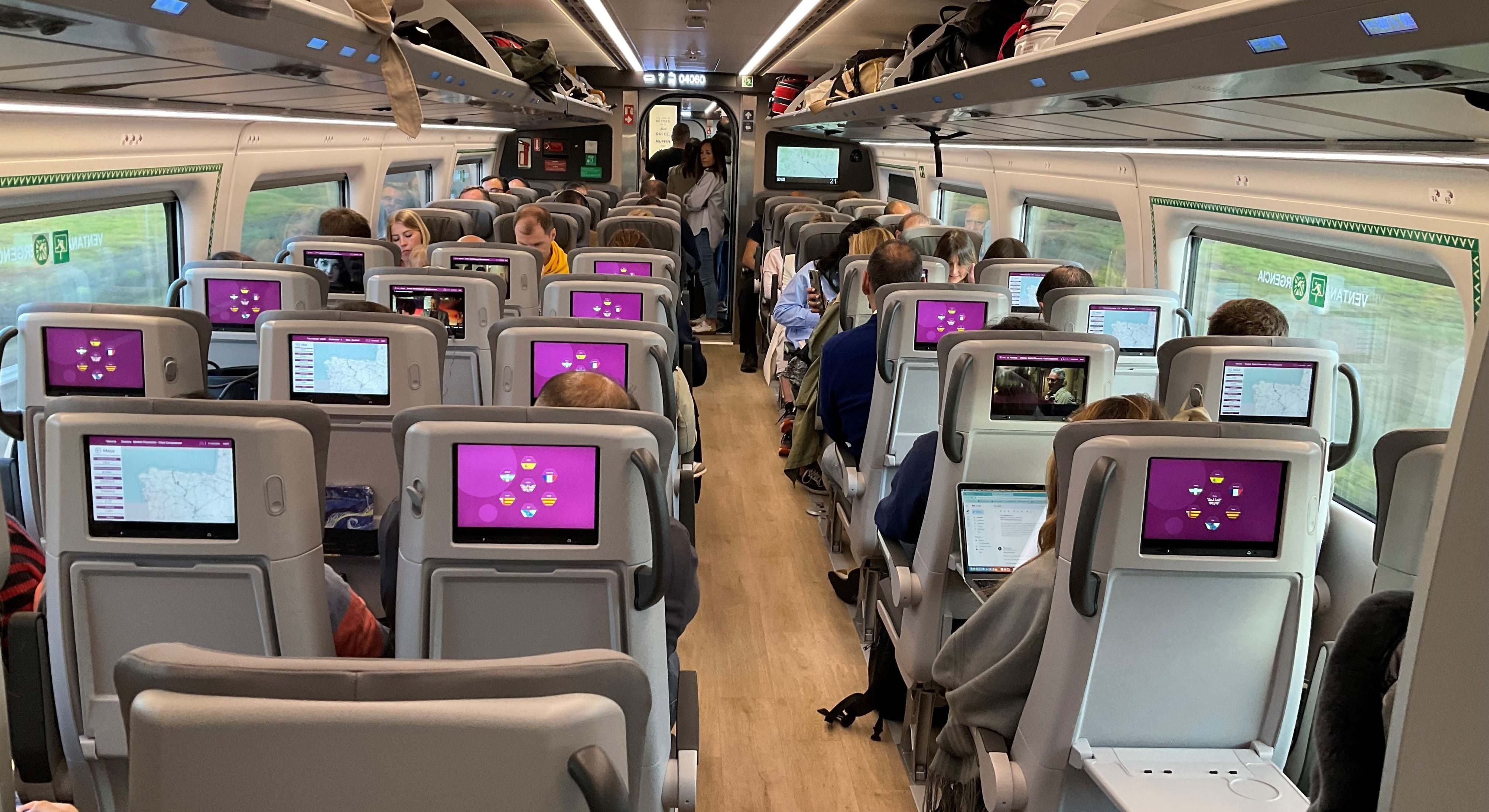 interior de un tren AVE